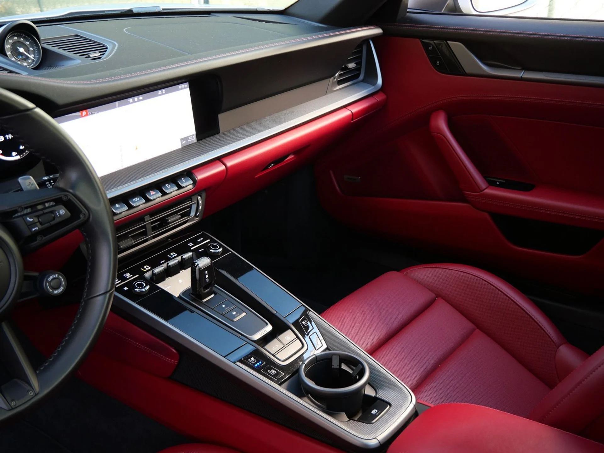 mph011_1058603825_a7c455ad55b2b7ef411509f3af26b3dcx_cbbb981388