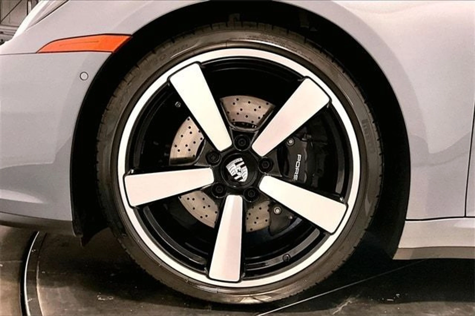 mph011_1061804413_6a0b573780123e9d26246aa1cdd93ab1x_bf1a89f0a5