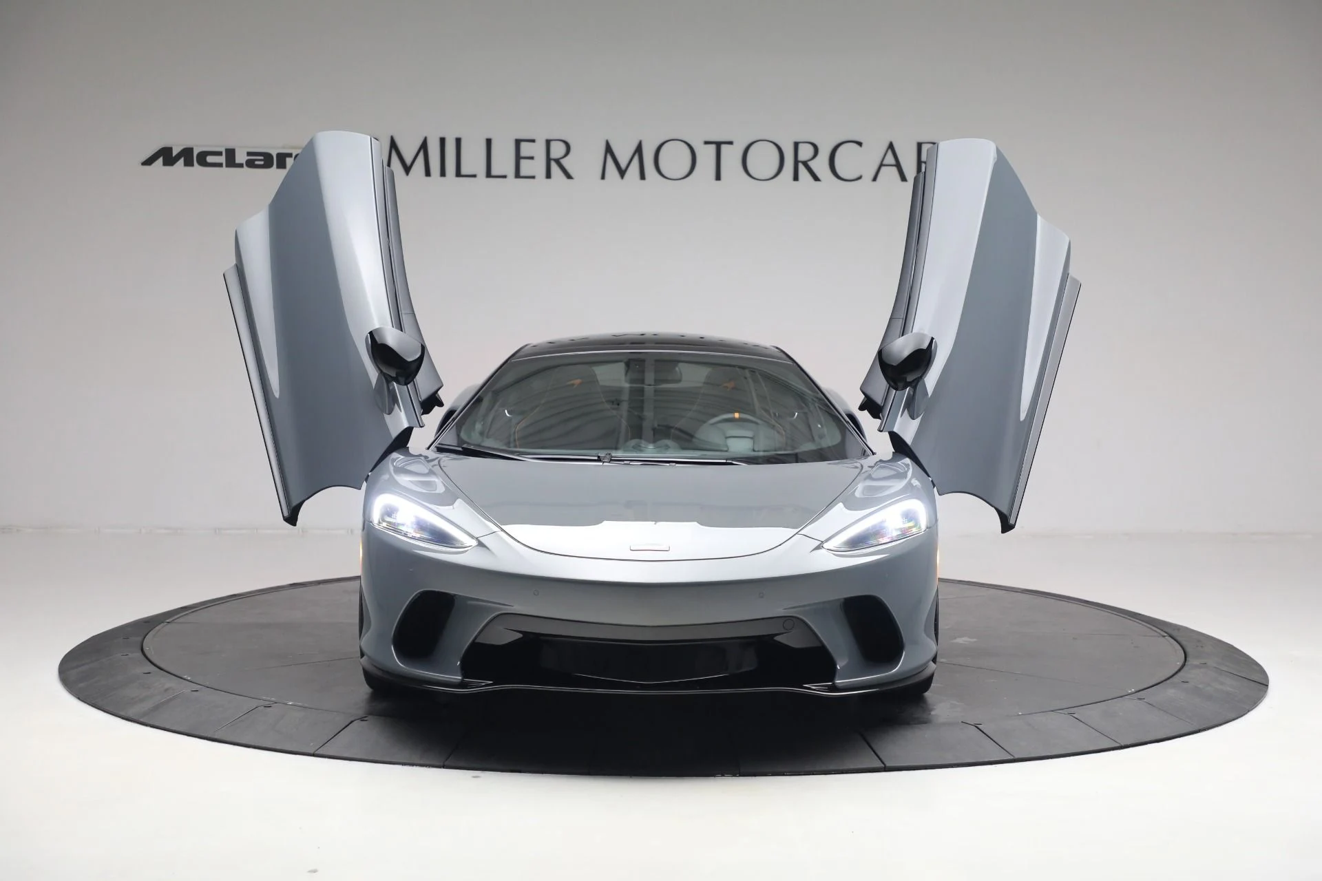 mph011_1064832482_Used_2023_Mc_Laren_GT_Luxe_517a66d62b