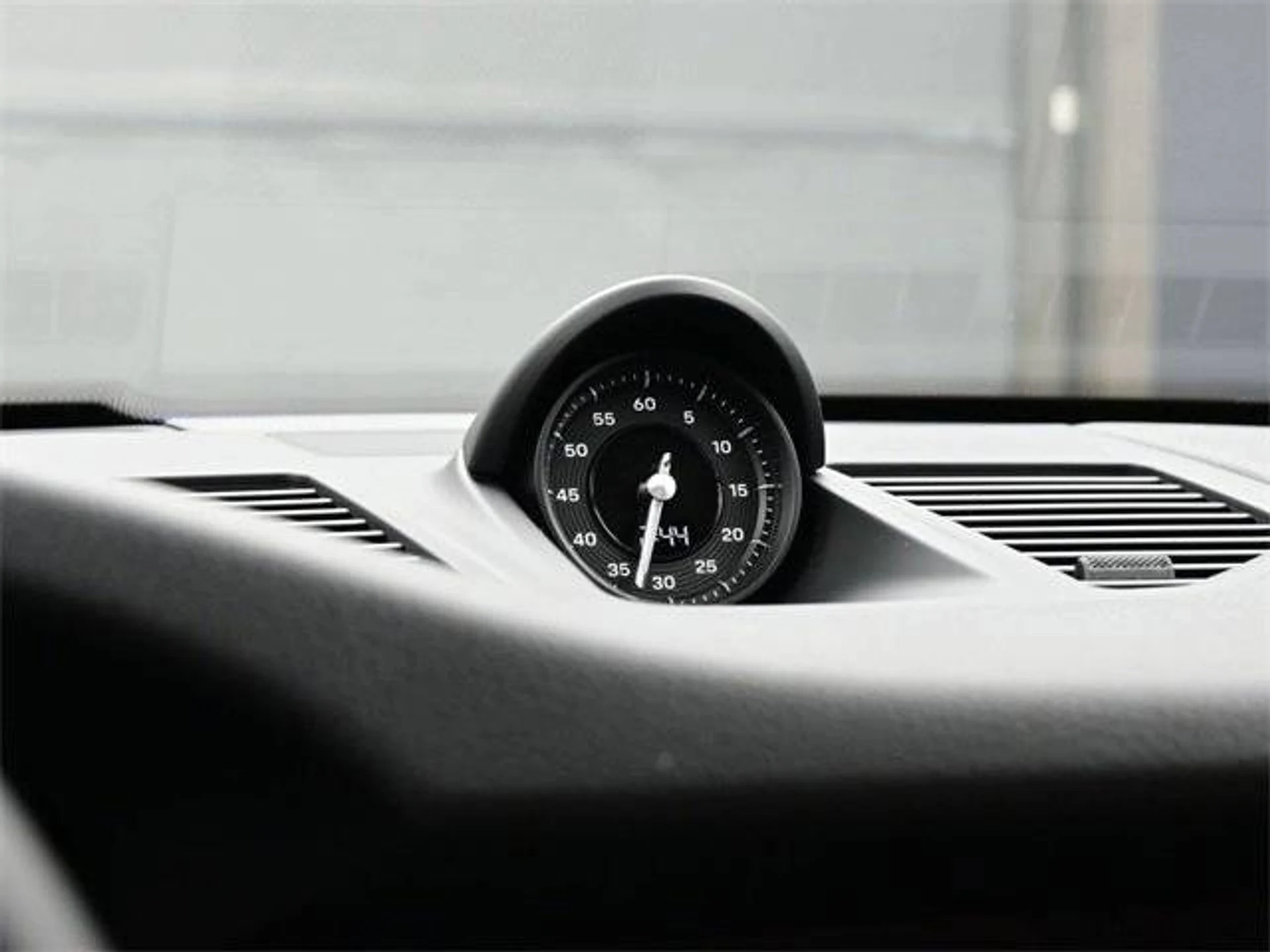 mph011_1067189099_df57f5149f1b4fcaeec5c7f0c9debd98x_e326b204b0