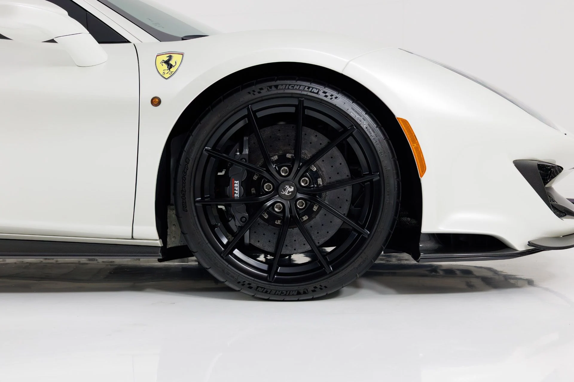 mph011_1068383690_Used_2020_Ferrari_488_Pista_1771886477_f1f7e30d3e