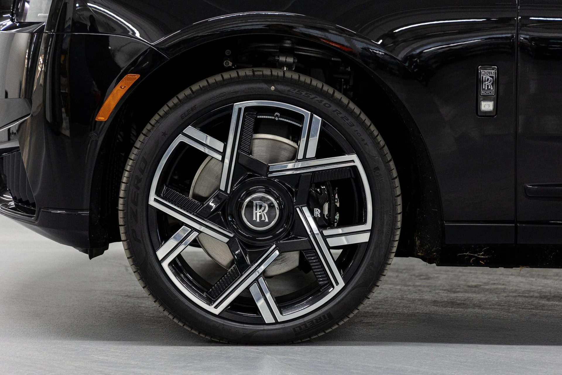 mph011_1072170548_e2b83d7c6d2723948be3f0d53561ff38x_ae7a7e352b