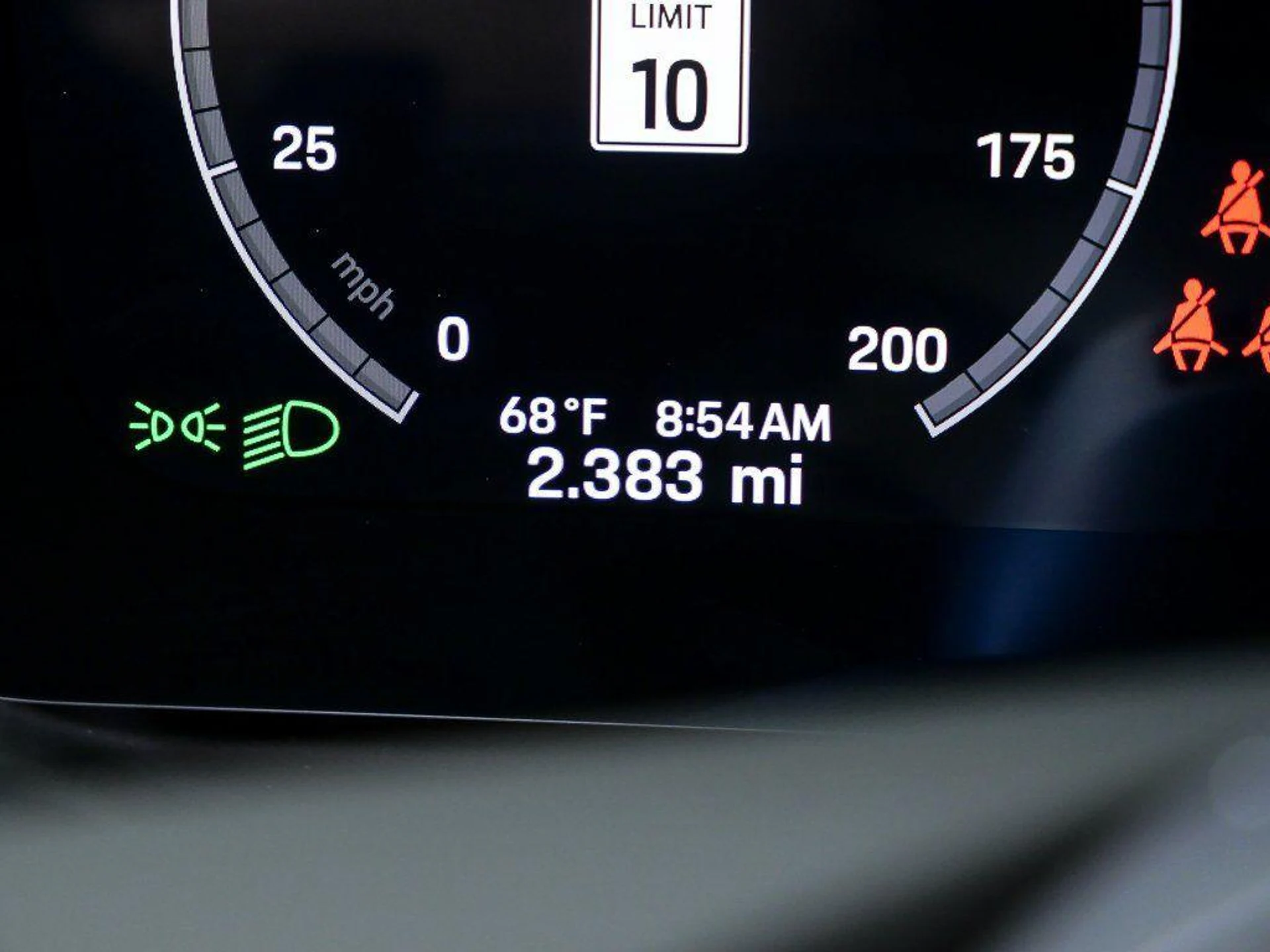 mph011_1081071730_t_NS_Mm_Ny_E_Vr751_Ooff1l_Wl_h_H4_OQ_23ce758ffc