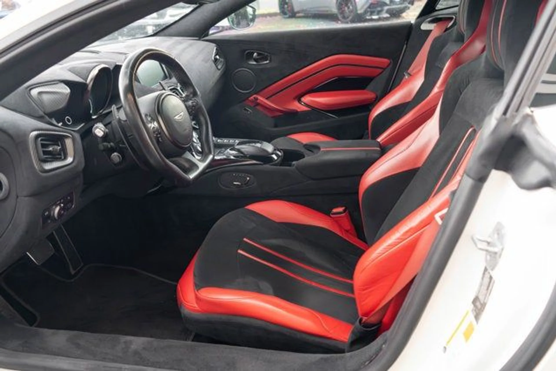 mph011_1087441102_12_a166ece539