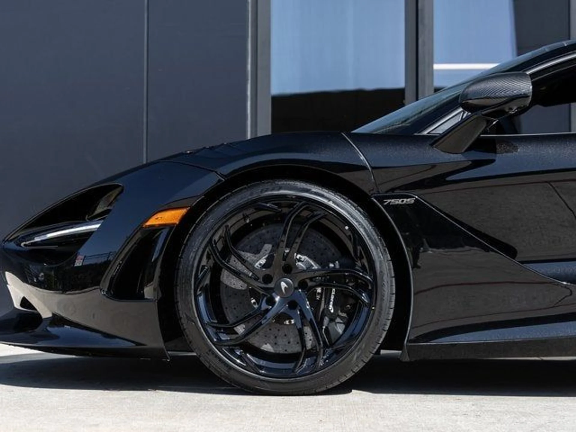 mph011_1102067950_12_56651afe41