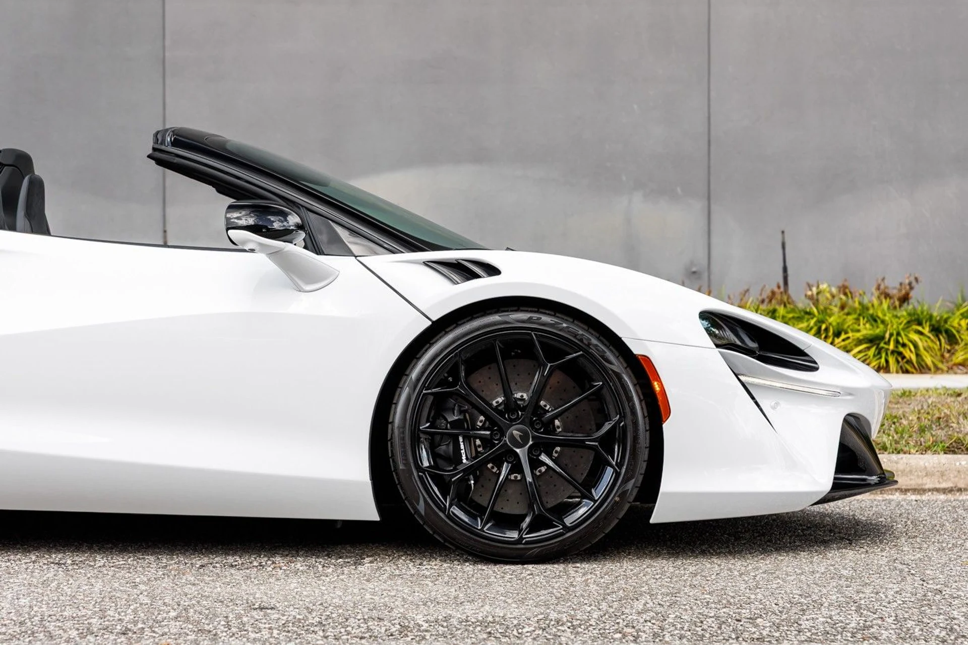 mph011_1109322474_658_p12_l_1b3c2f30a1