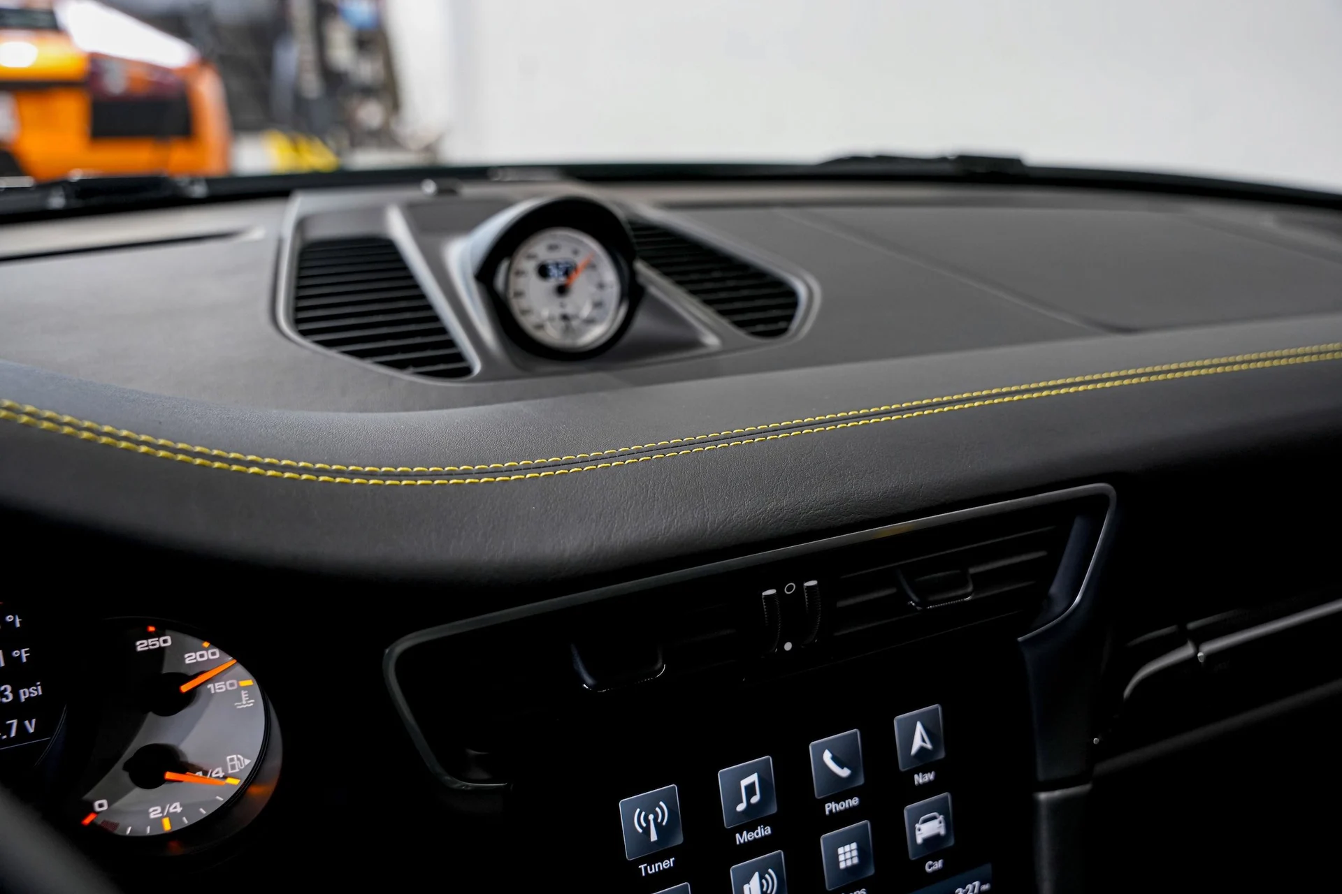 mph011_1111634089_d8b6a33a0e33131ce56c5cc383f3e560x_dfb110eab8