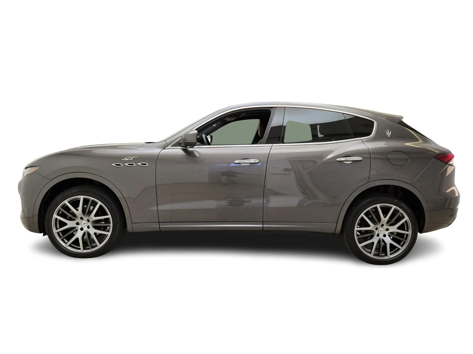 mph011_1111764938_Used_2022_Maserati_Levante_GT_1768891500_f39b8d7003