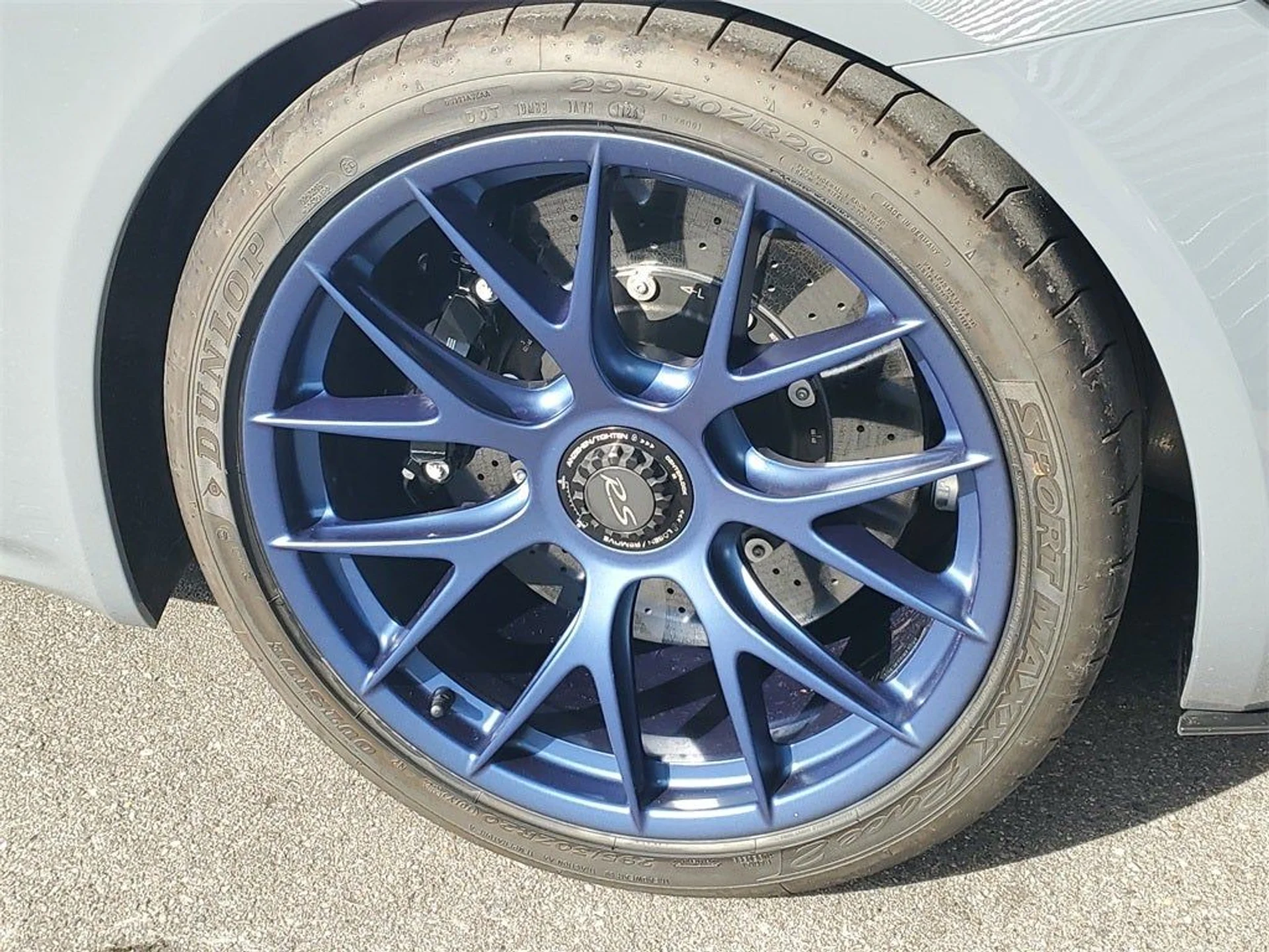 mph011_1115043359_12_d2bf0aa010