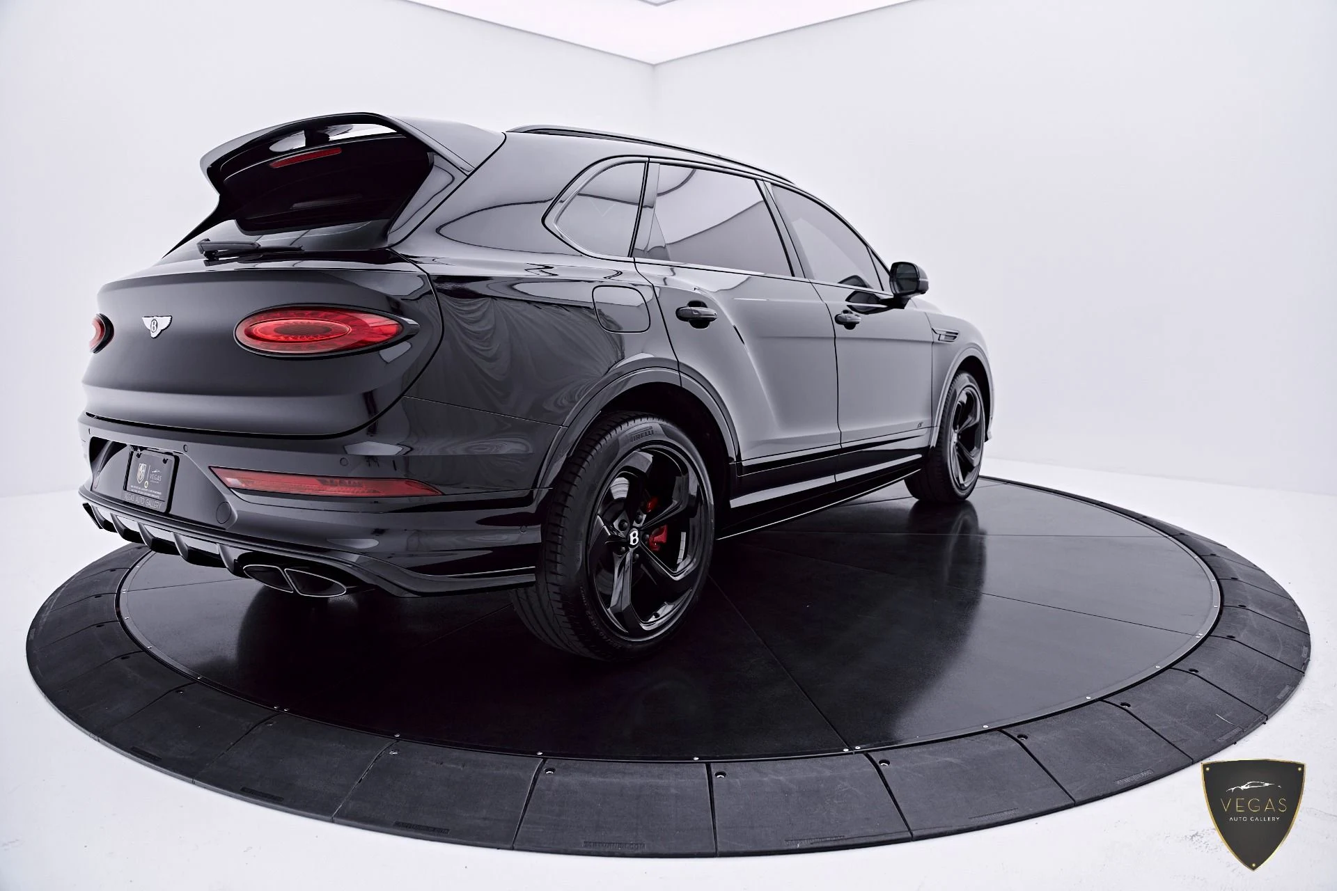 mph011_1116065215_Used_2024_Bentley_Bentayga_S_1783554457_157b756dbf