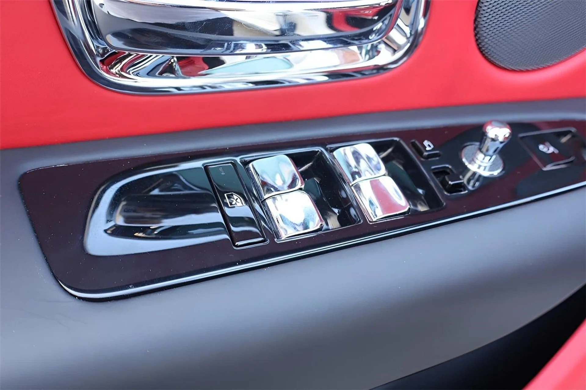 mph011_1116866280_12_6c02641786