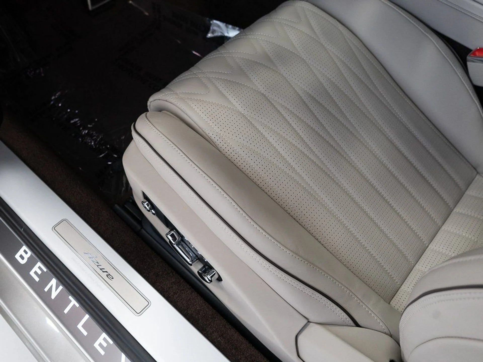 mph011_1121890574_8bb4b1249d857d4317ad4f28e90b7aa4_762fdd548c