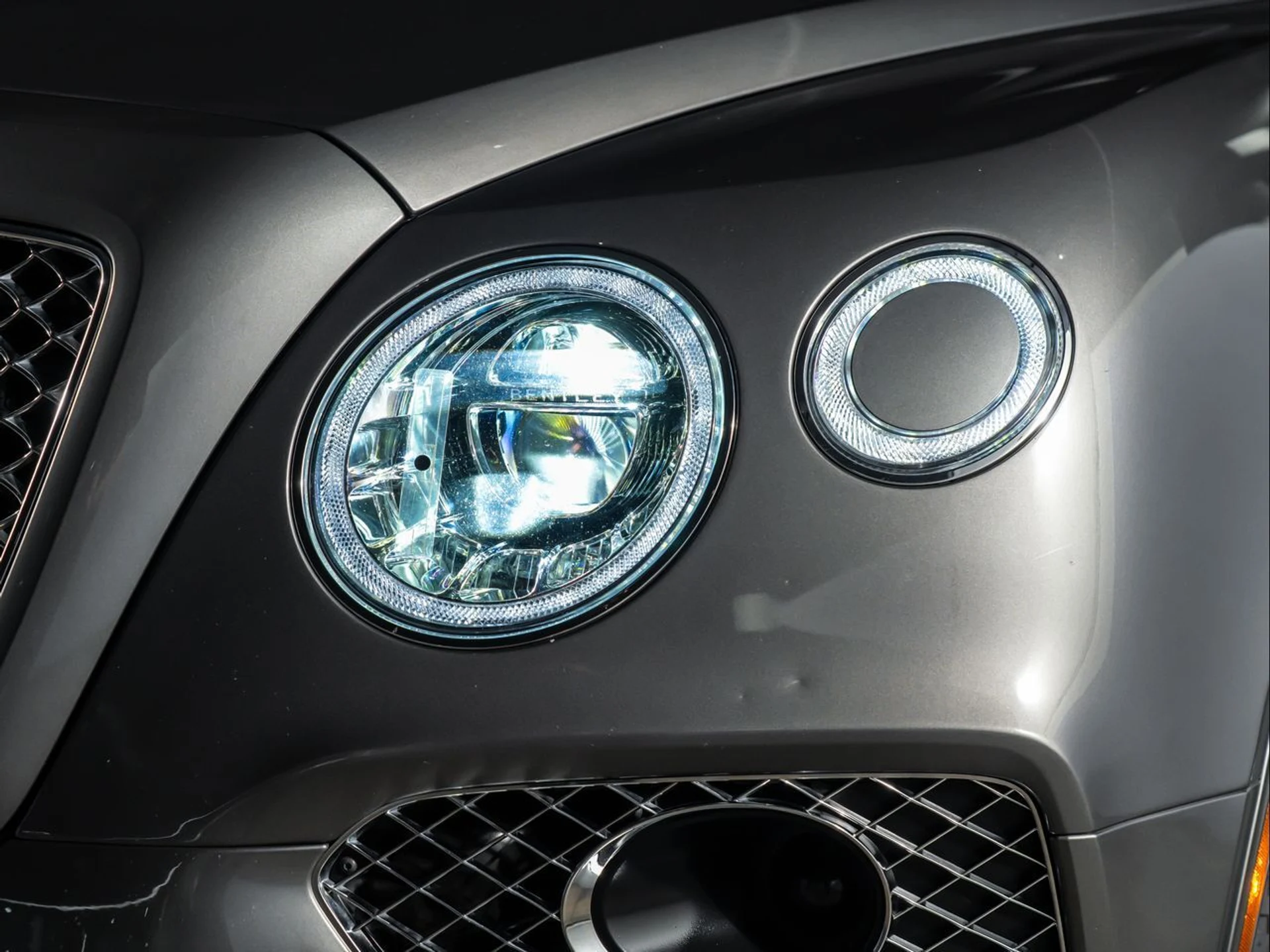 mph011_1128180196_67cc3e2a9af8fd1734d7eeb5b139e811_dd1b581eaf