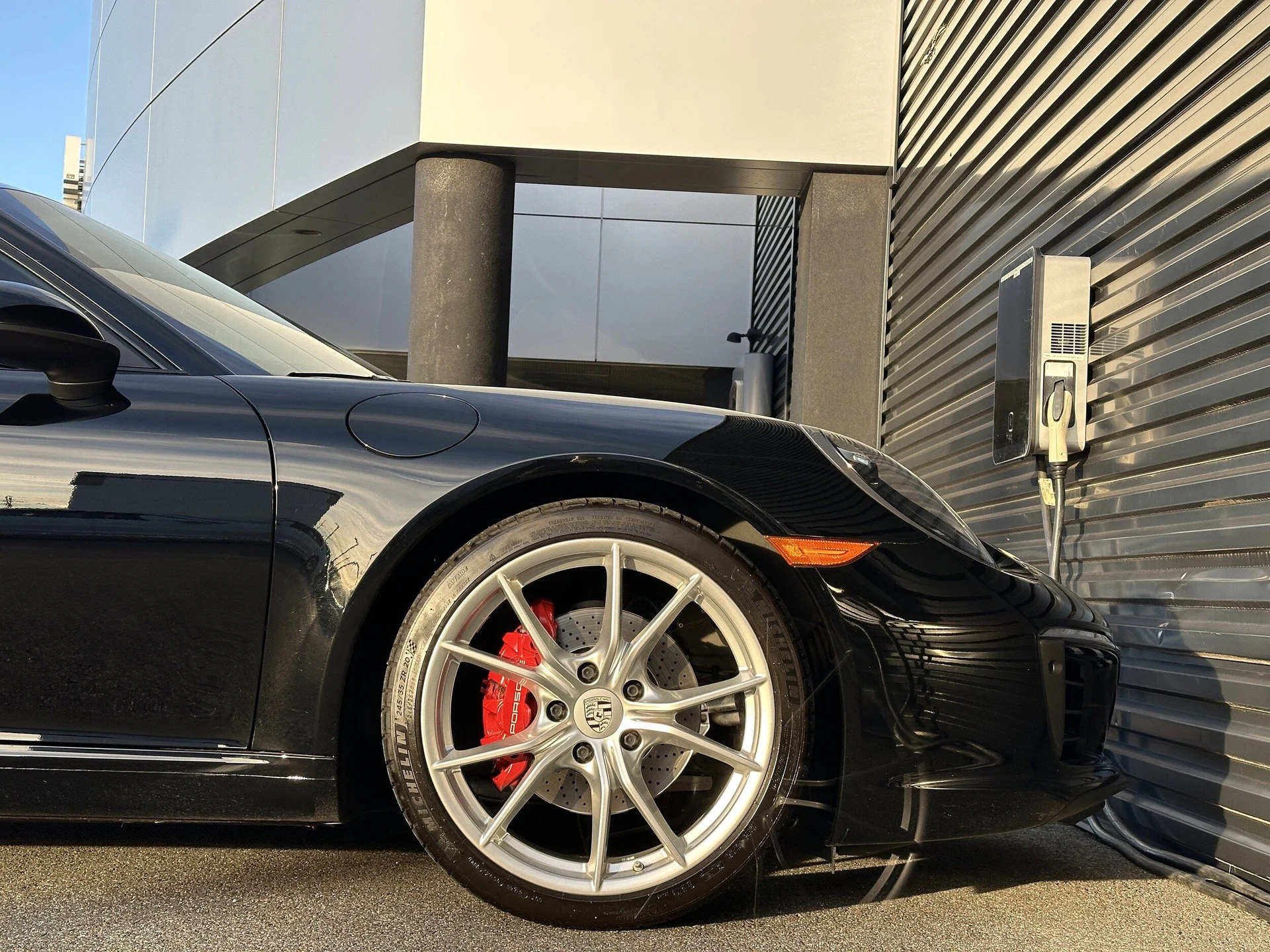 mph011_1134109678_a78f8772a8130bdeec30ef047c55eda8x_24168c77bb