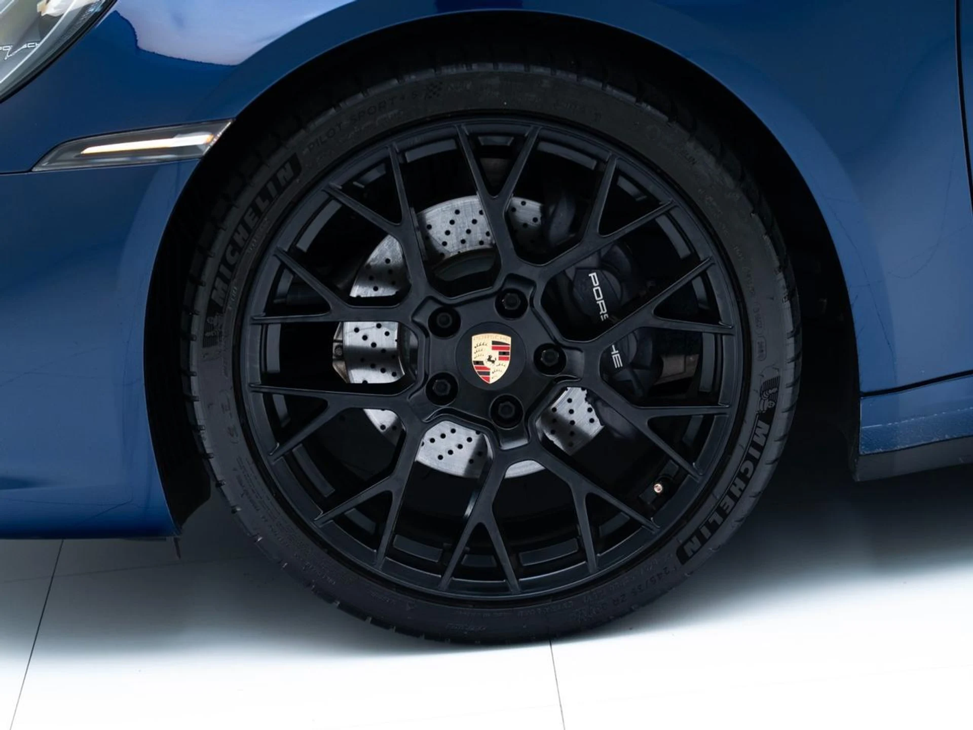 mph011_1138111829_a49c347b7ade590118c596ff894eb397_98bc5eb84f