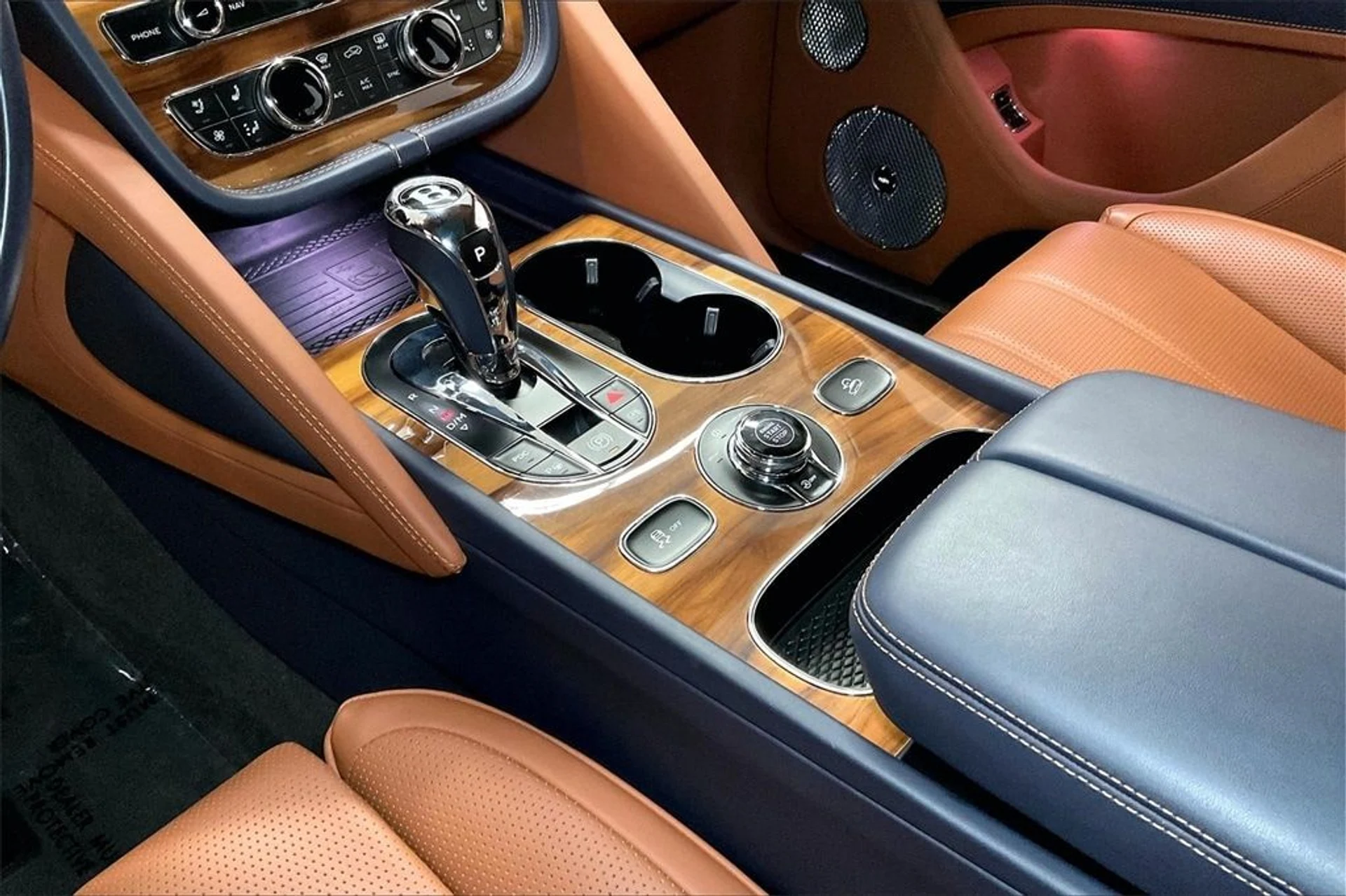 mph011_1139467911_b96d921795312efcae1eebd966ff0861x_d72af2d046