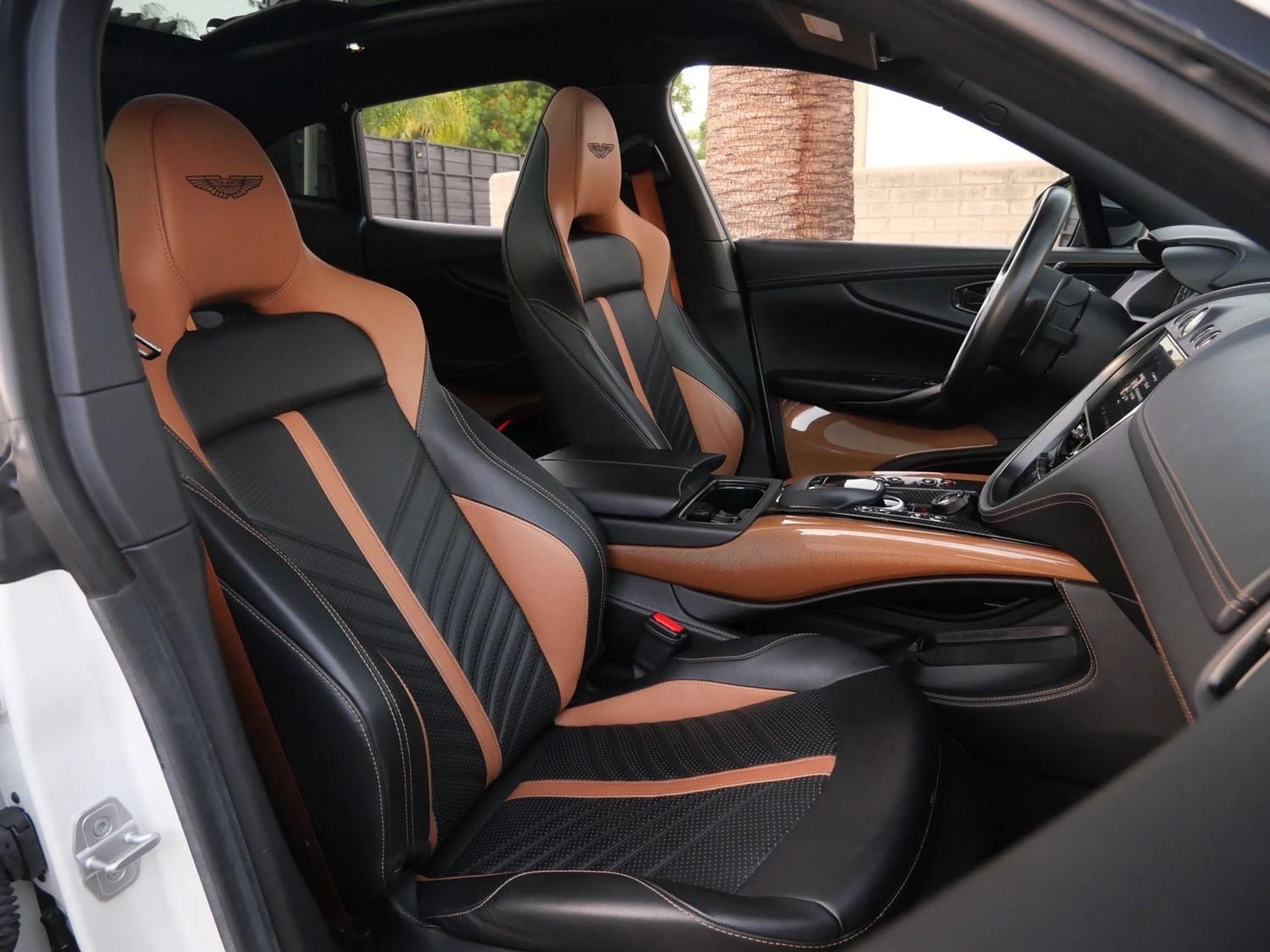 mph011_1147013263_51b9b83413e52a8f9b634b6643165f26x_96ee7dac31