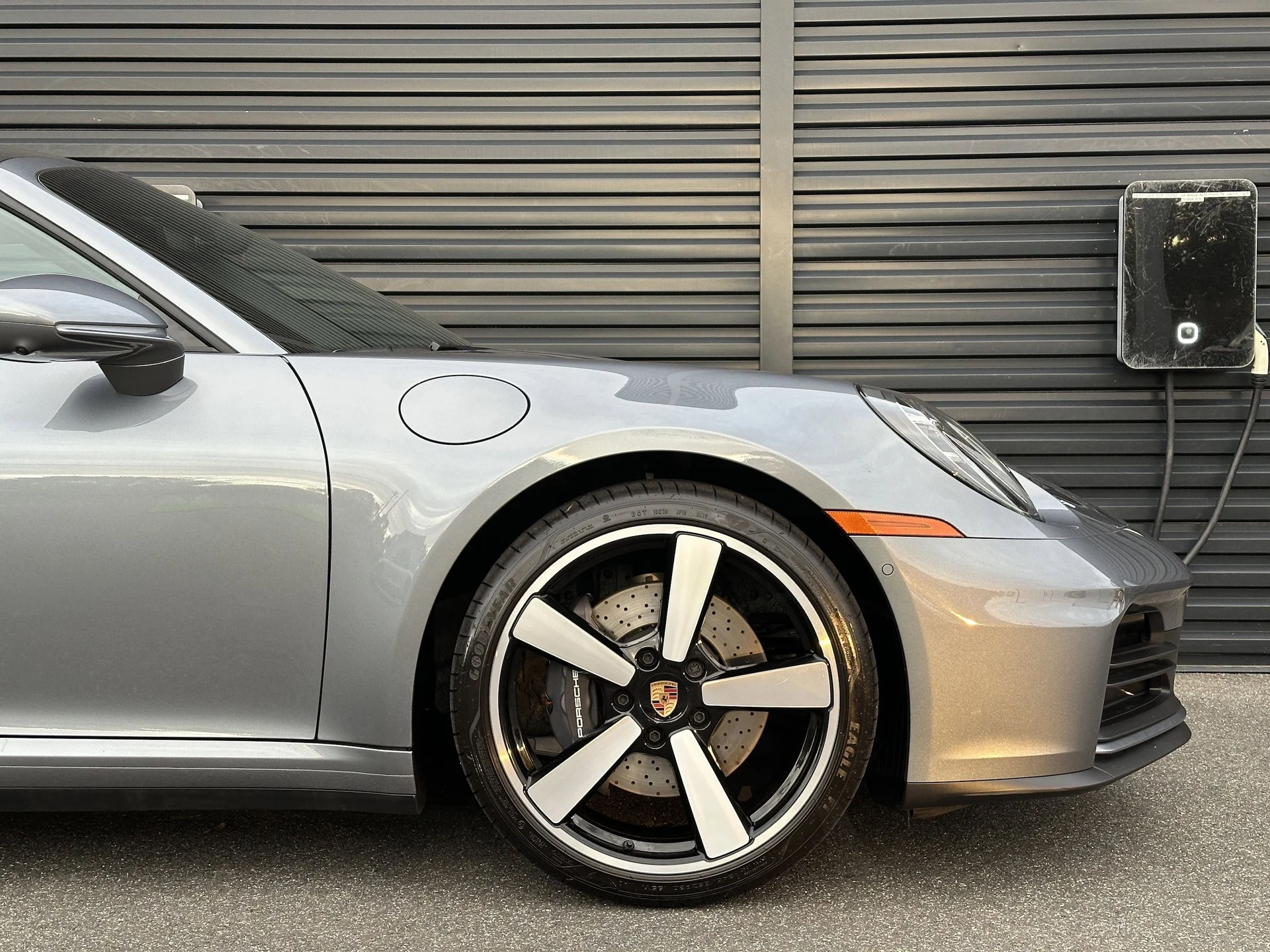 mph011_1153913273_43759becaad9f1c5f2c0a8f1f675bae7x_6bdcd421e5