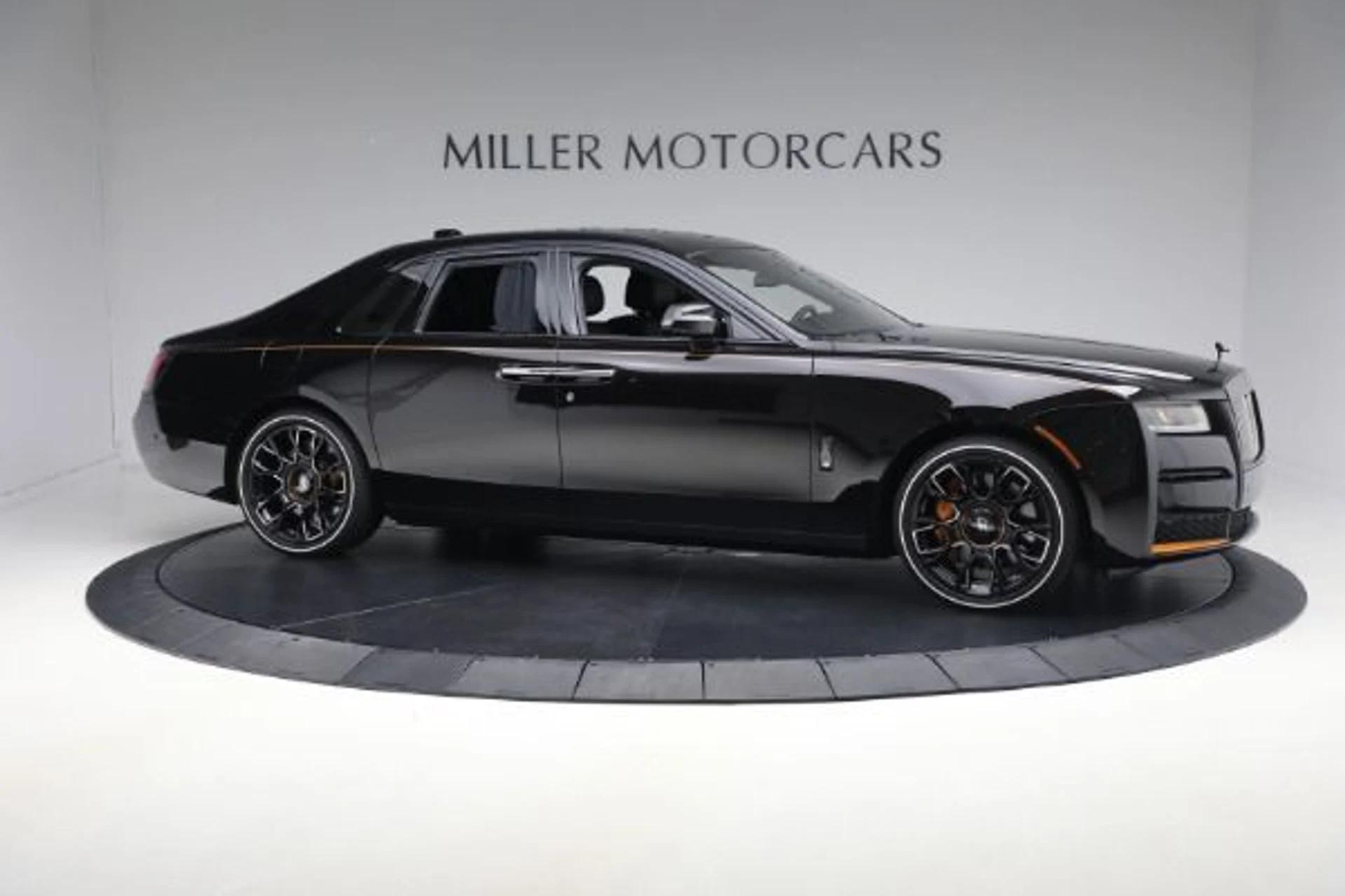 mph011_1160157896_Used_2024_Rolls_Royce_Black_Badge_Ghost_Ekleipsis_Collection_d58c14ff30