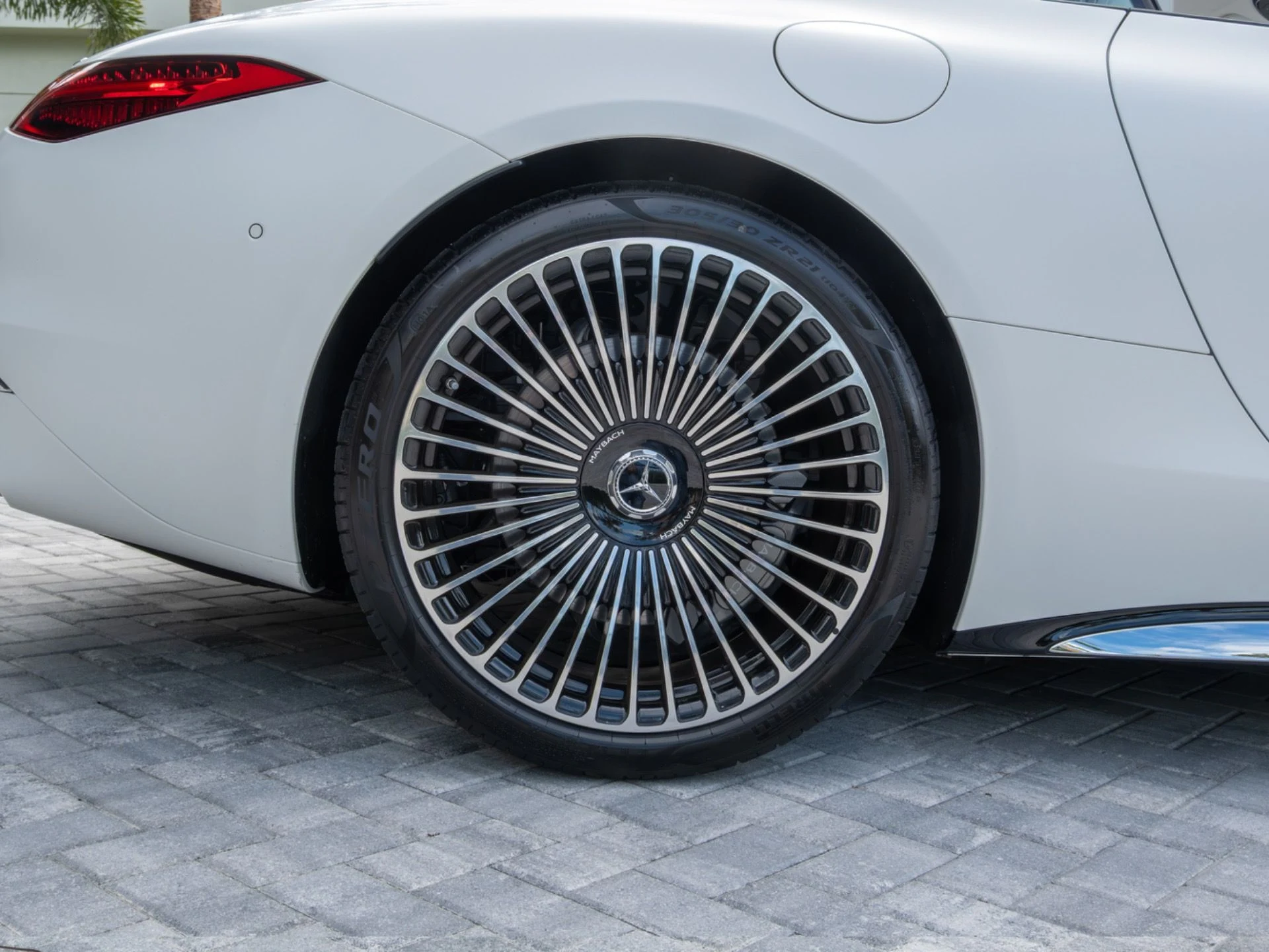 mph011_1164528443_Used_2026_Mercedes_Benz_SL_Maybach_SL_680_Monogram_Series_1775231651_c3ce0ad9e1