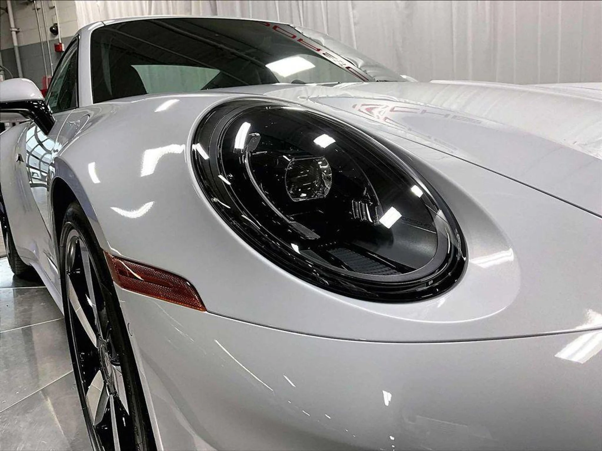 mph011_1167415687_Sjkd8_Vlj8c1_X5li3nkt7_U5p_MB_4_I_1f66d1dc2b