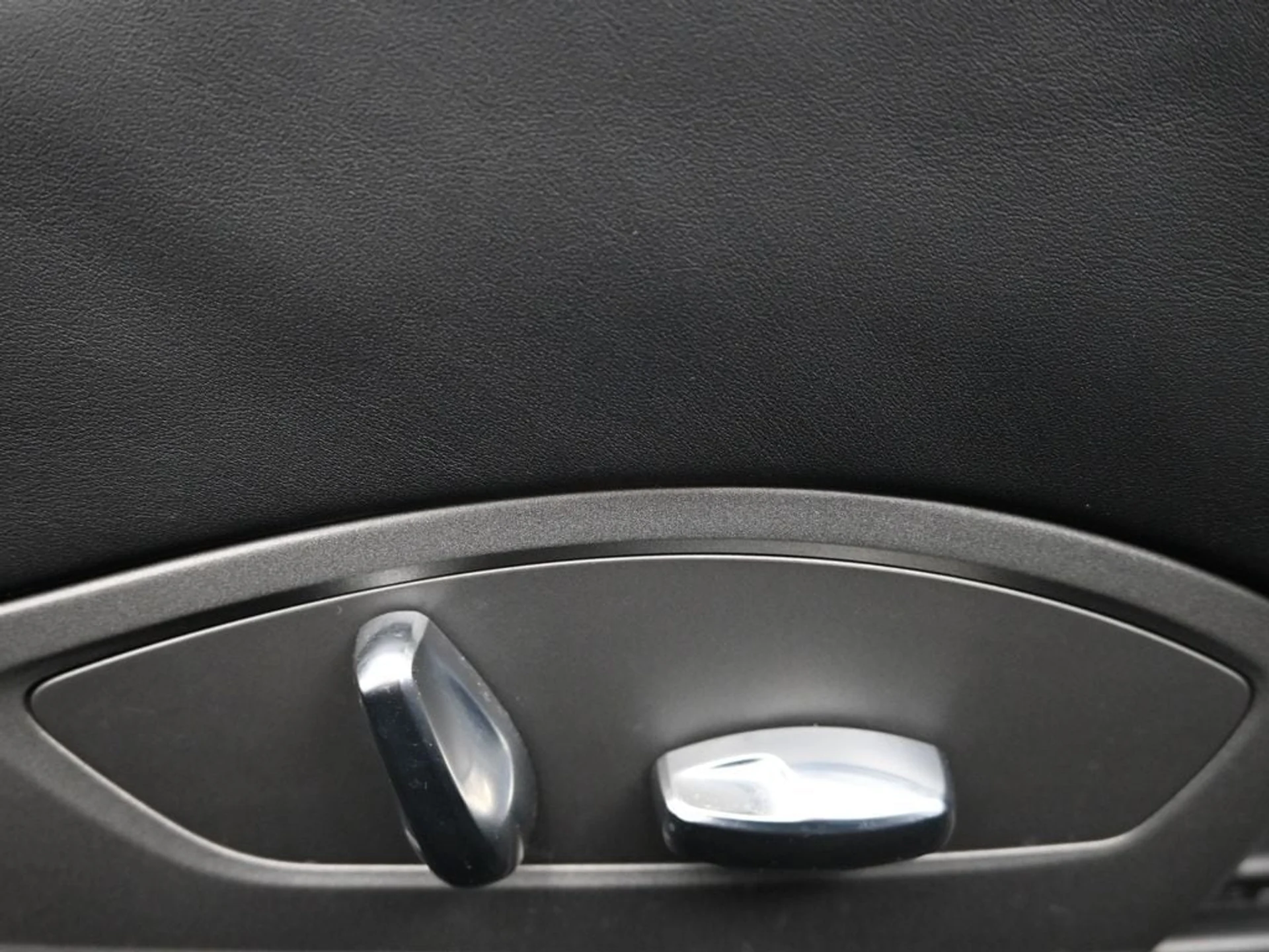 mph011_1168406855_2b2329ed21316c13cdc07b01a7da3ff4x_12bc9c9593