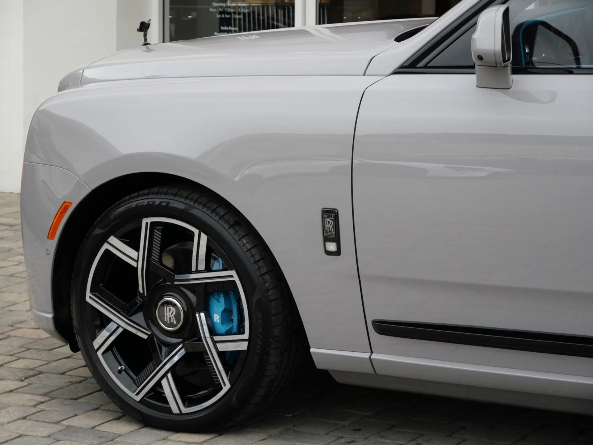 mph011_1169574002_e06a10b1752b7cd08ae9d9de5308bcb4x_445cbb1232