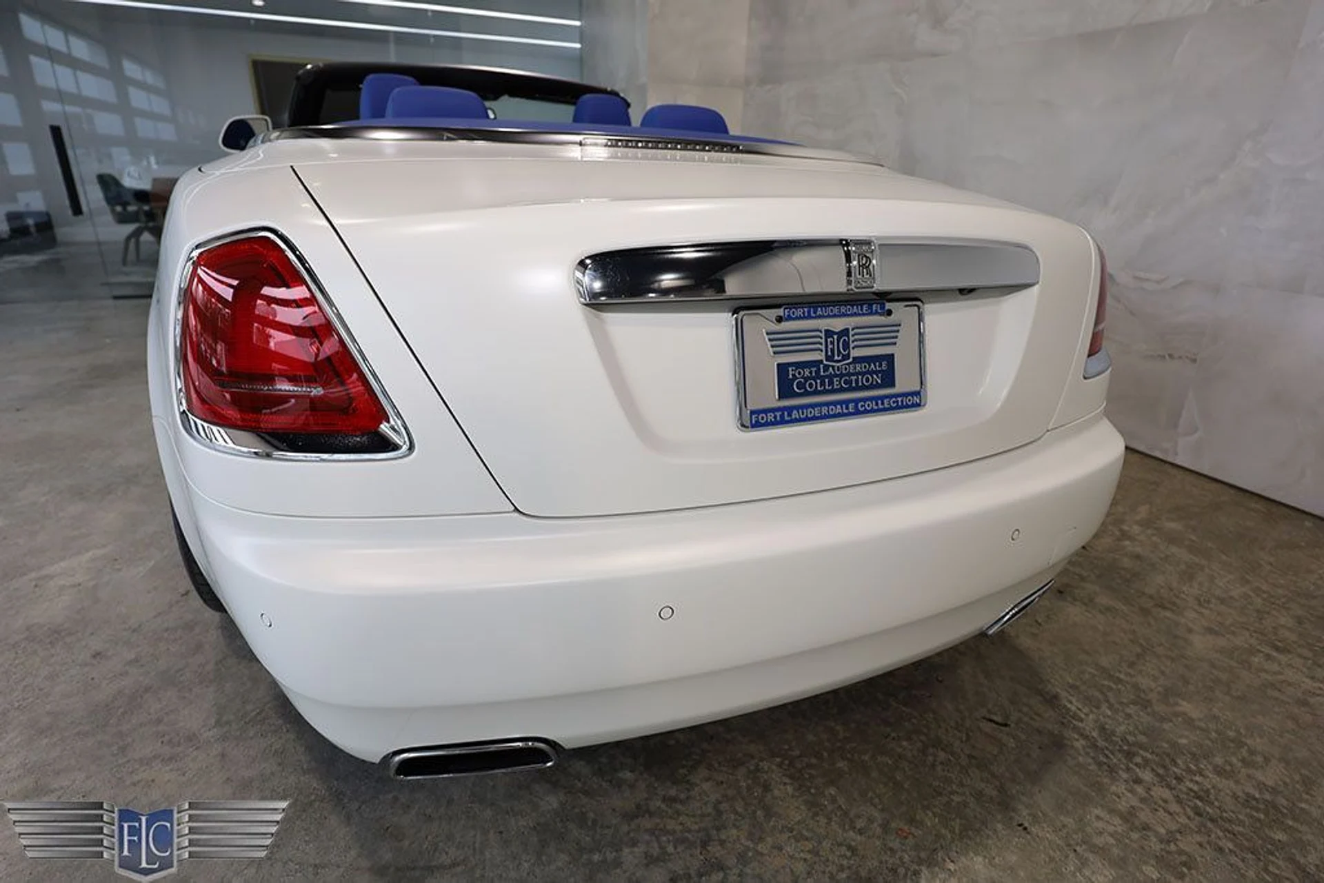 mph011_117788559_used_2020_rolls_royce_dawn_convertible_9689_22662057_12_1024_473a8c35ea