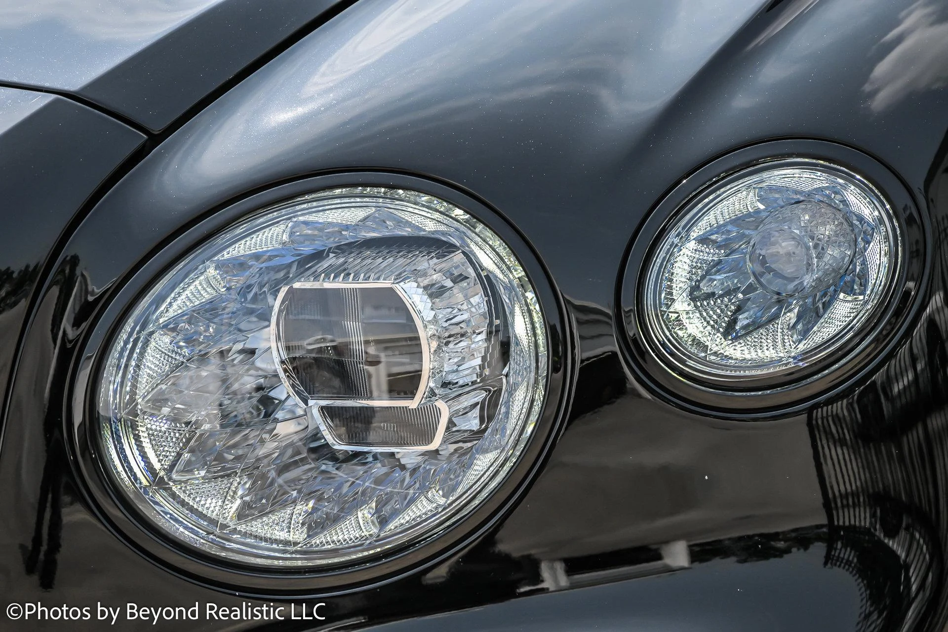 mph011_1177893633_Used_2024_Bentley_Flying_Spur_Edition_8_1754380804_008030399d