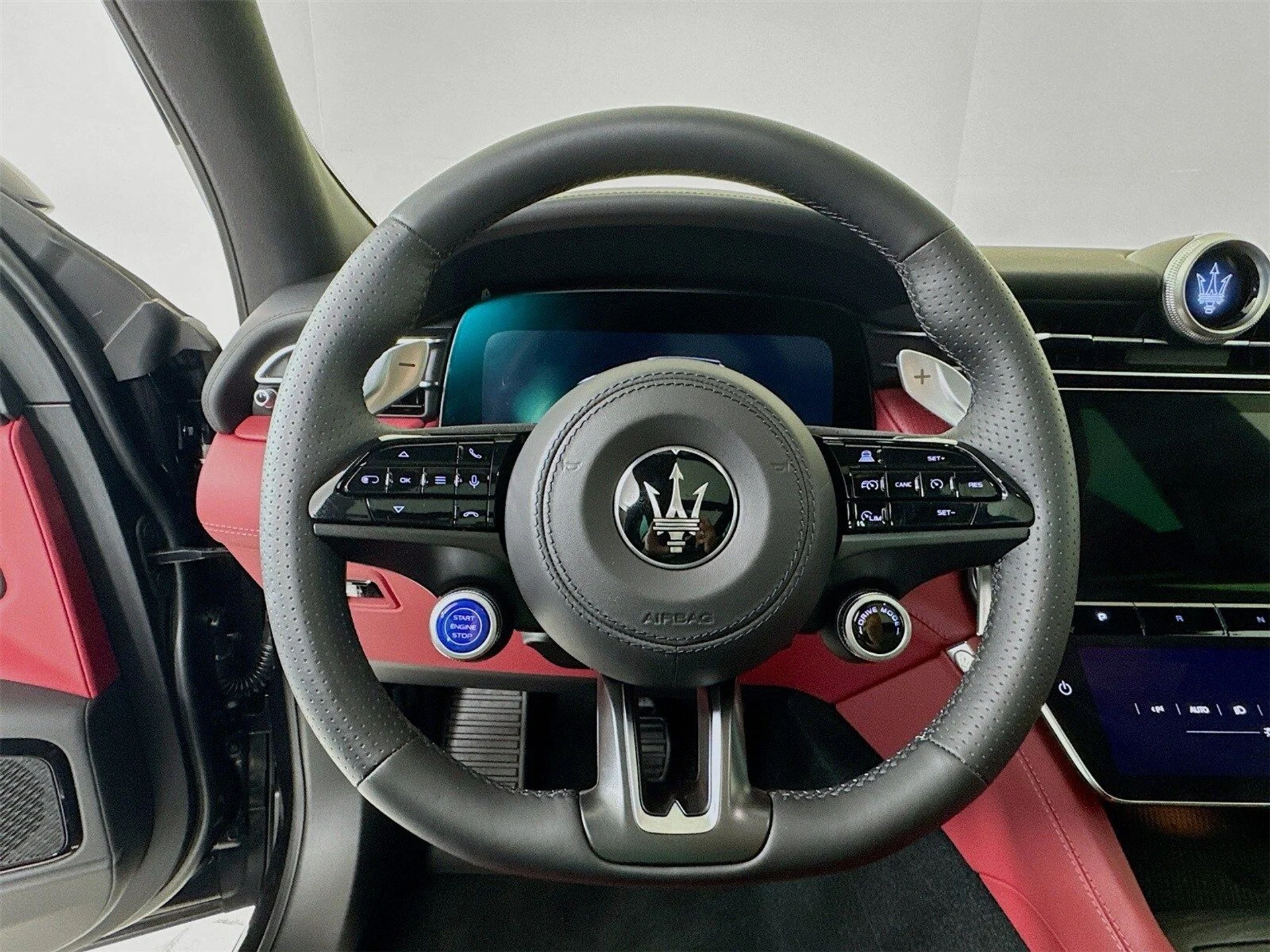 mph011_1179507299_5ff6af2c2583e66dce5460a5b6195e1bx_e76ef53c7a