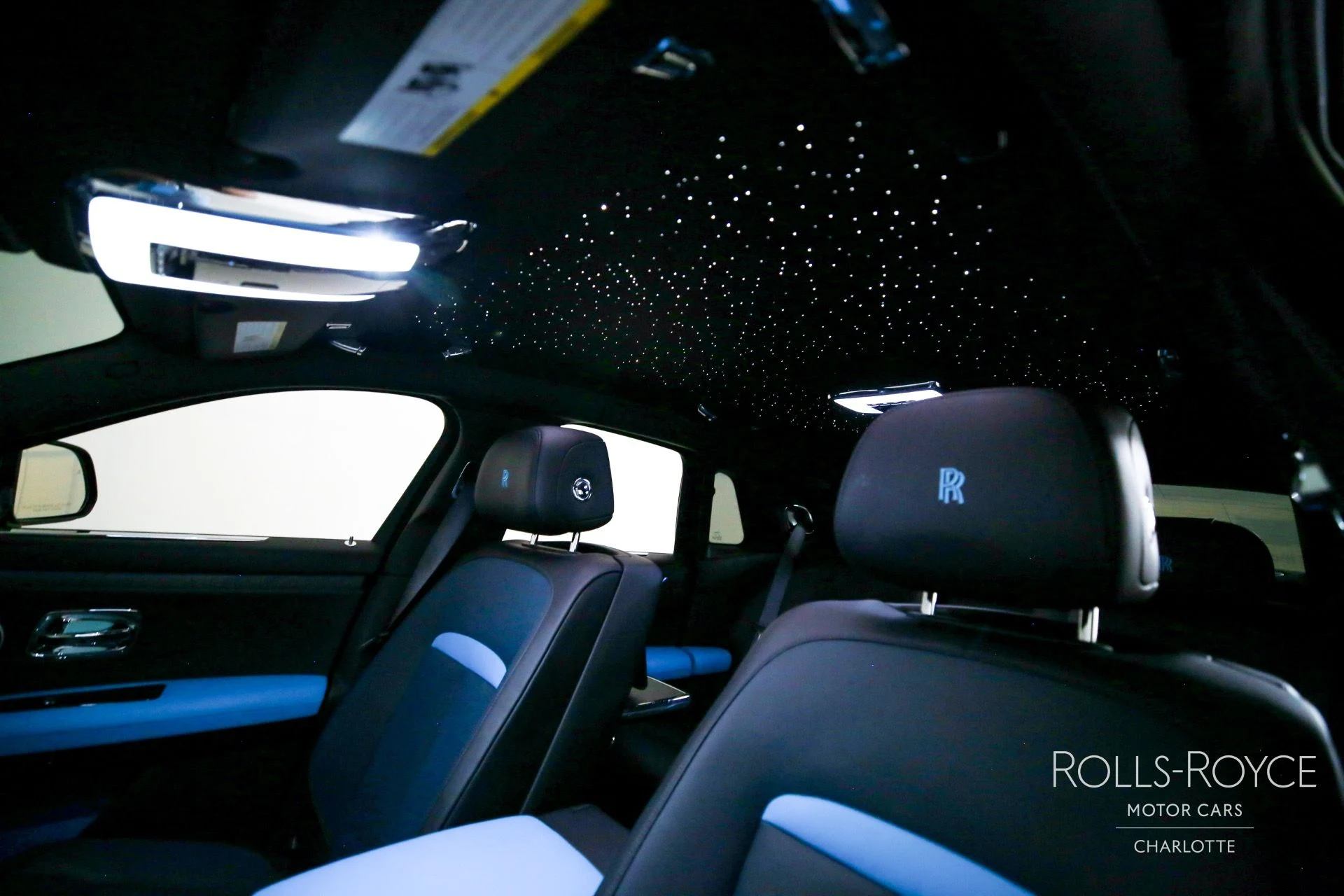 mph011_1179637639_Used_2024_Rolls_Royce_Ghost_1755798774_33693dc85b