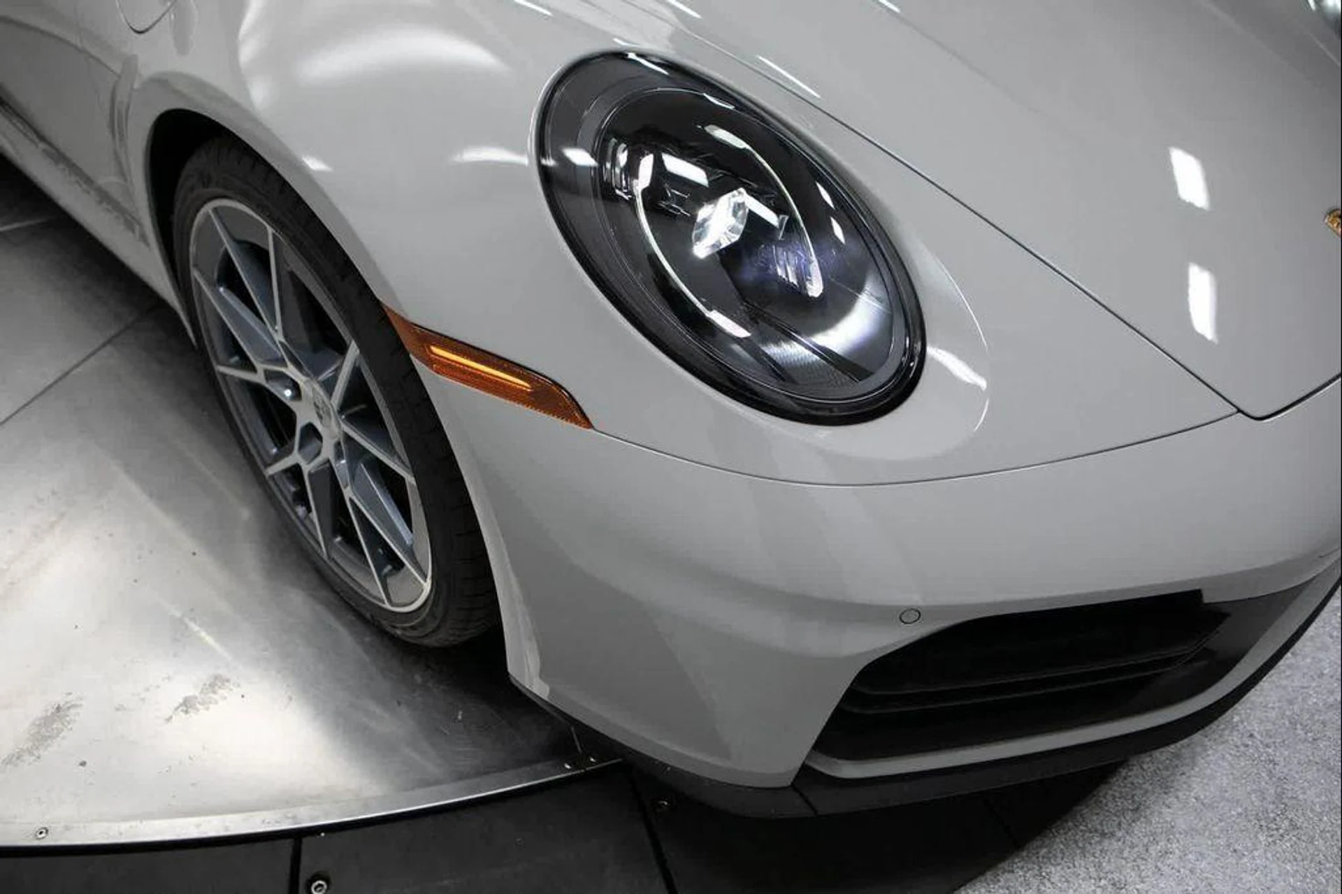 mph011_11798258_Uqzeo_R_Mlp_I2_Vdnam8w5w_M_St9_Iz_A_ee3456b7cb