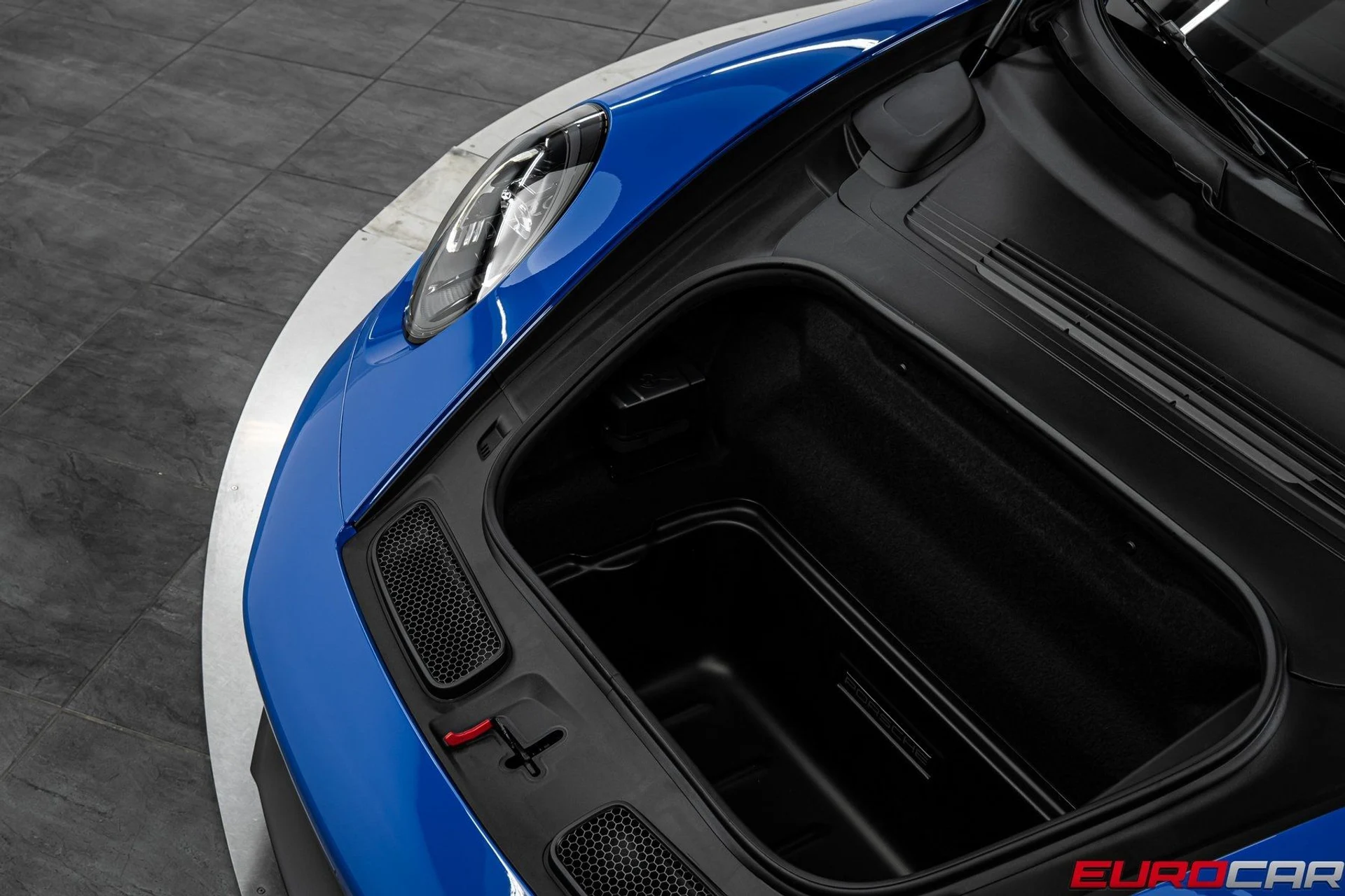 mph011_1182679318_image_12_5caf24a40a