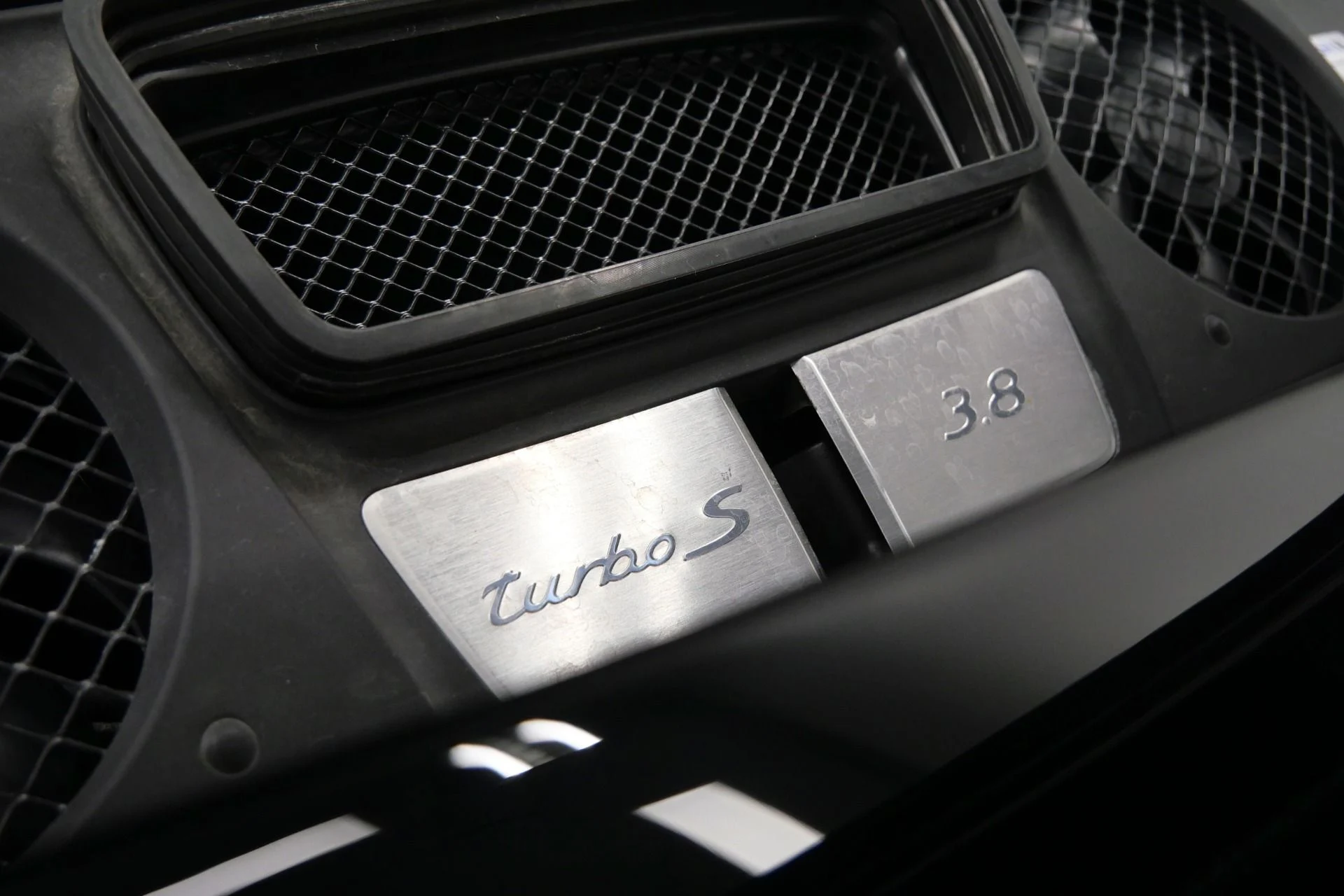 mph011_1184009917_Used_2019_Porsche_911_Turbo_S_Cabriolet_Factory_Carbon_Fiber_Wheels_Aerokit_Burmester_Audio_1766082238_df456ce4e6