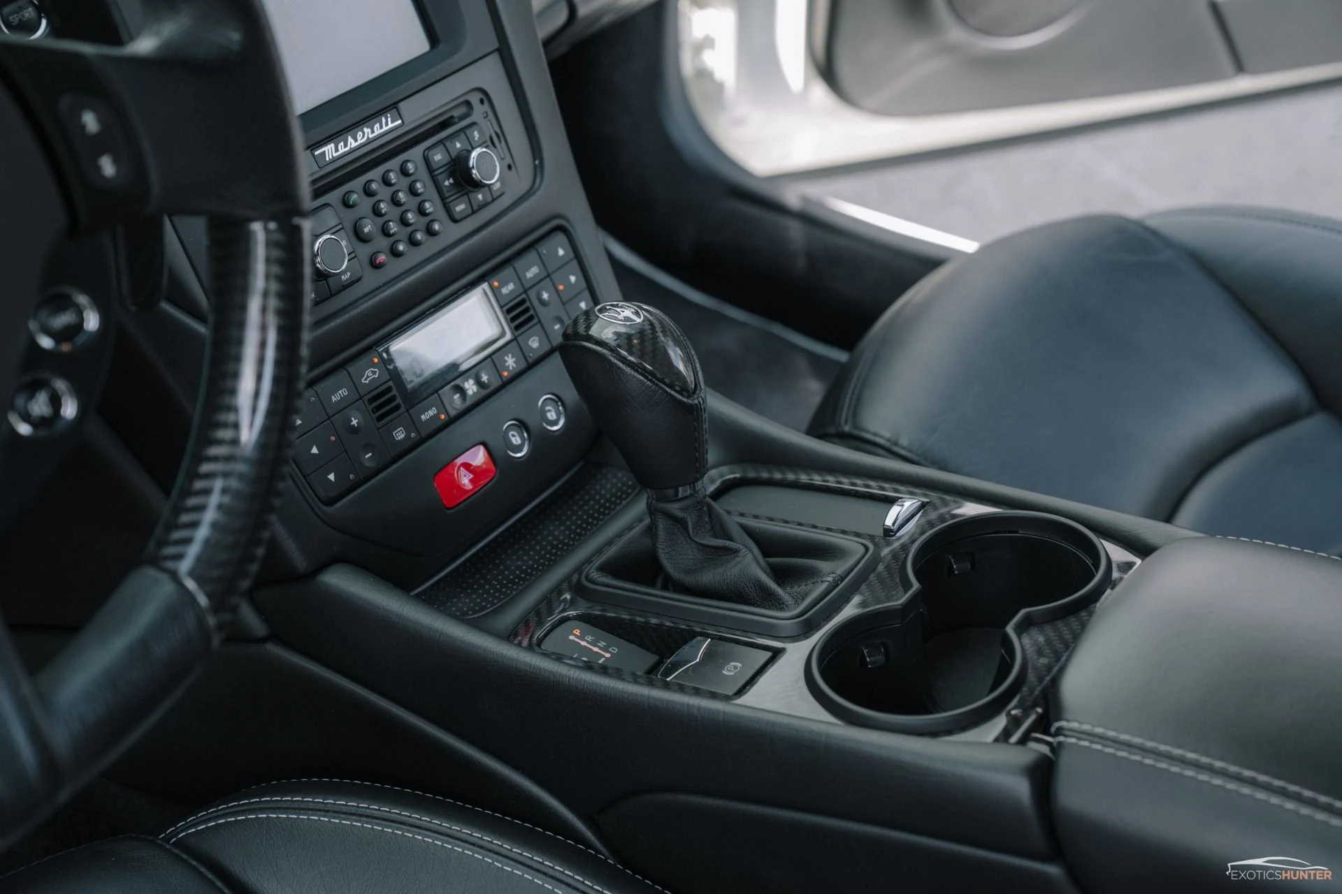 mph011_1185625153_Used_2014_Maserati_Gran_Turismo_MC_w_Aerodynamic_Carbon_Pack_Interior_Carbon_Pack_1755877560_22834a5182