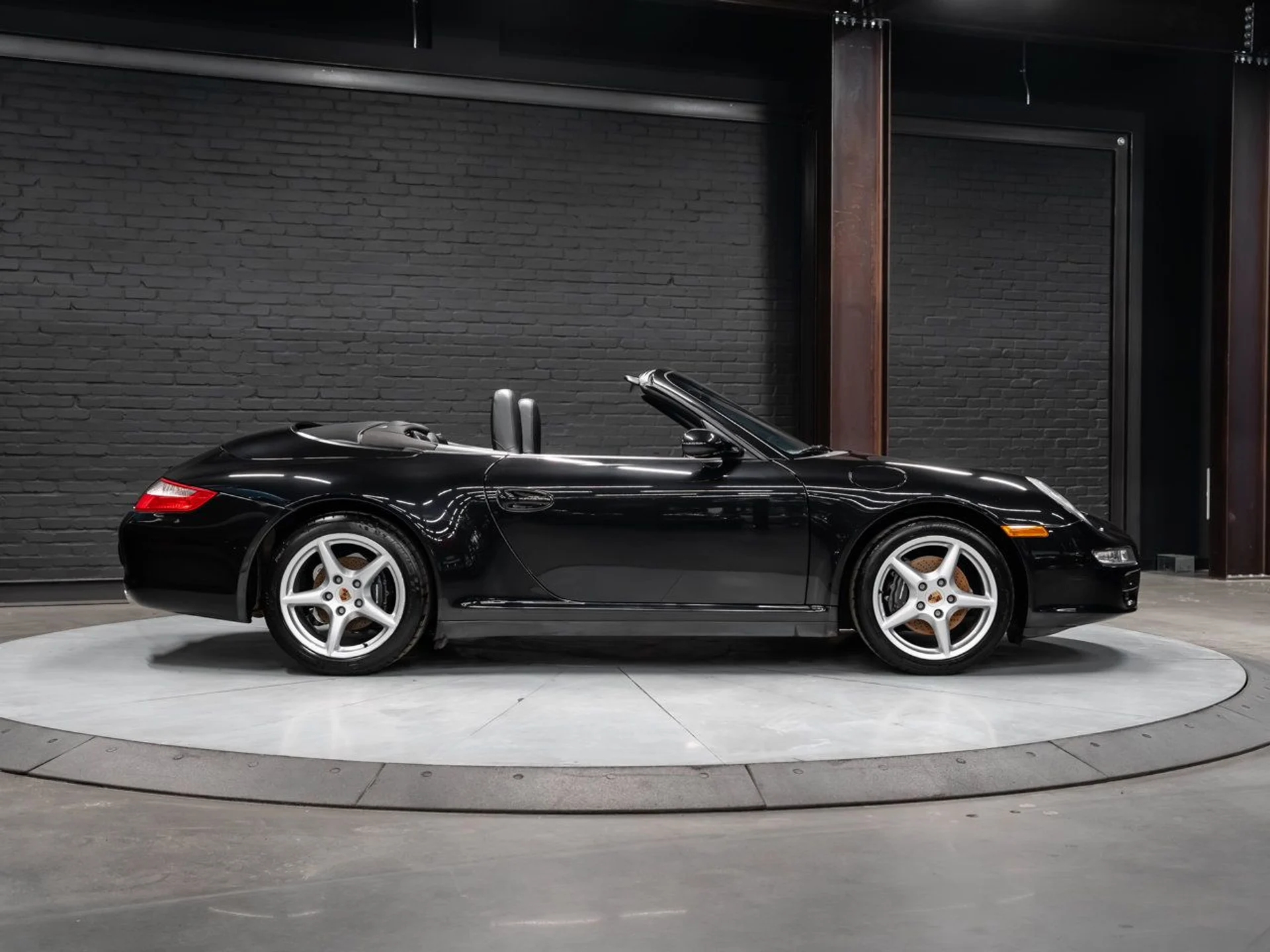 mph011_1187860196_porsche_911_2006_eeda789a0c