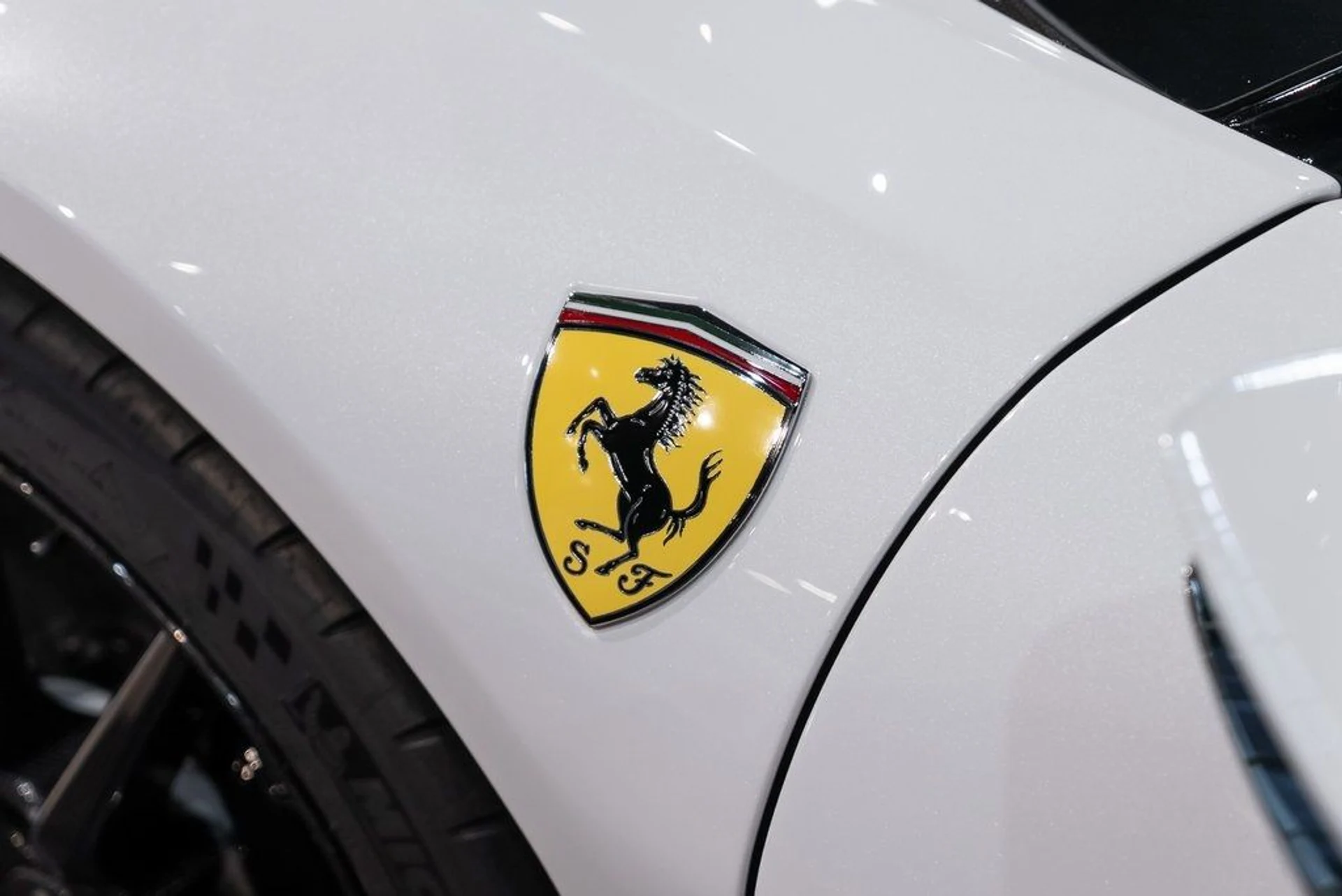 mph011_1190086025_ef1d0b8adb72a3b4f118cc3d91f6ace3_1f44684670