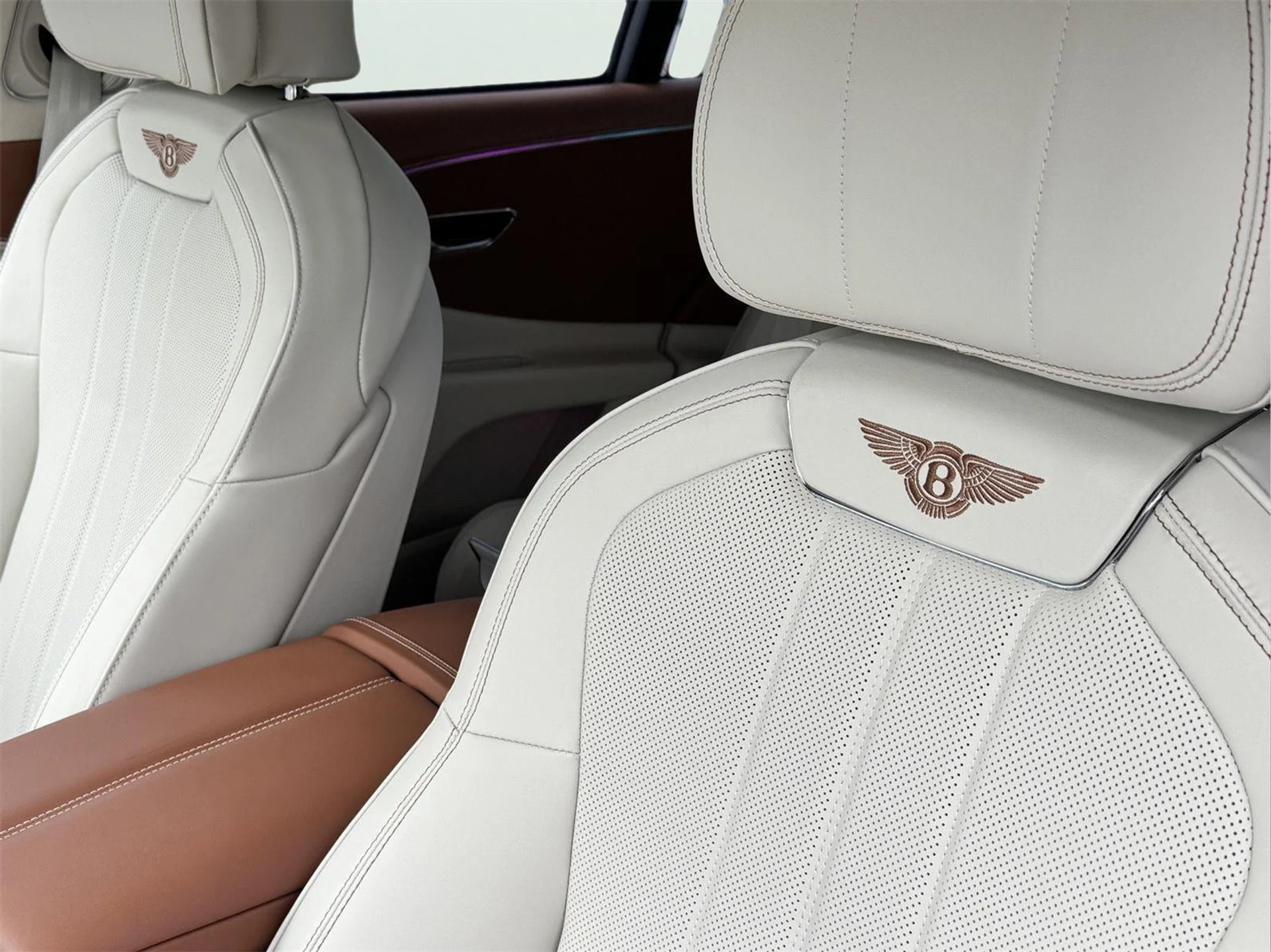 mph011_1193314796_379bcd15a8384969ed7ea89924f01325_f32d8982c9