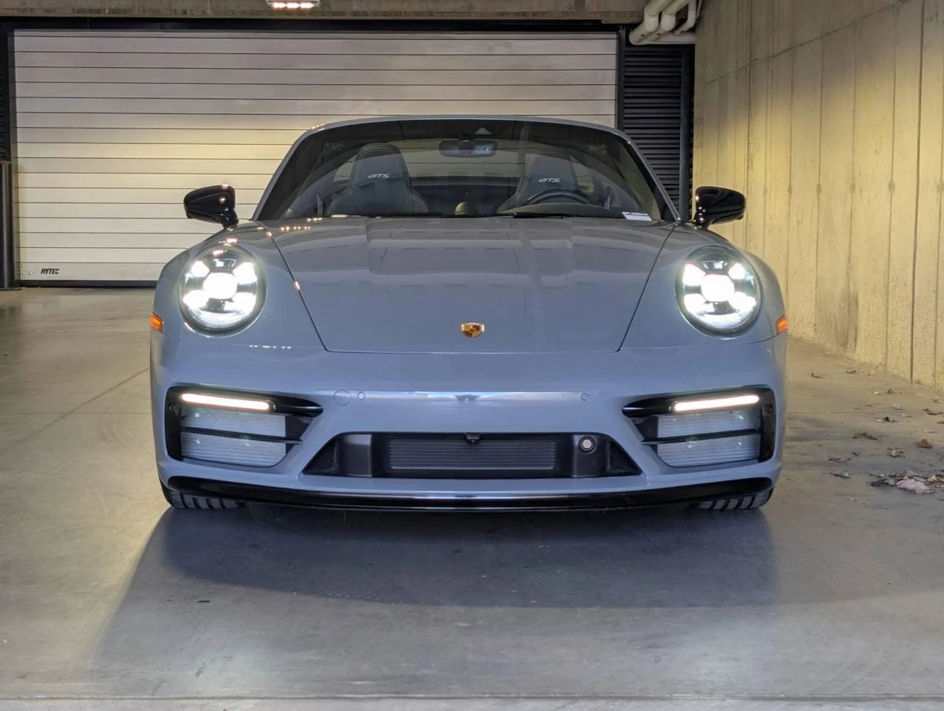 mph011_1199235542_3404545c732444ef80ffd8ce945ebd11x_b0dbb7099b