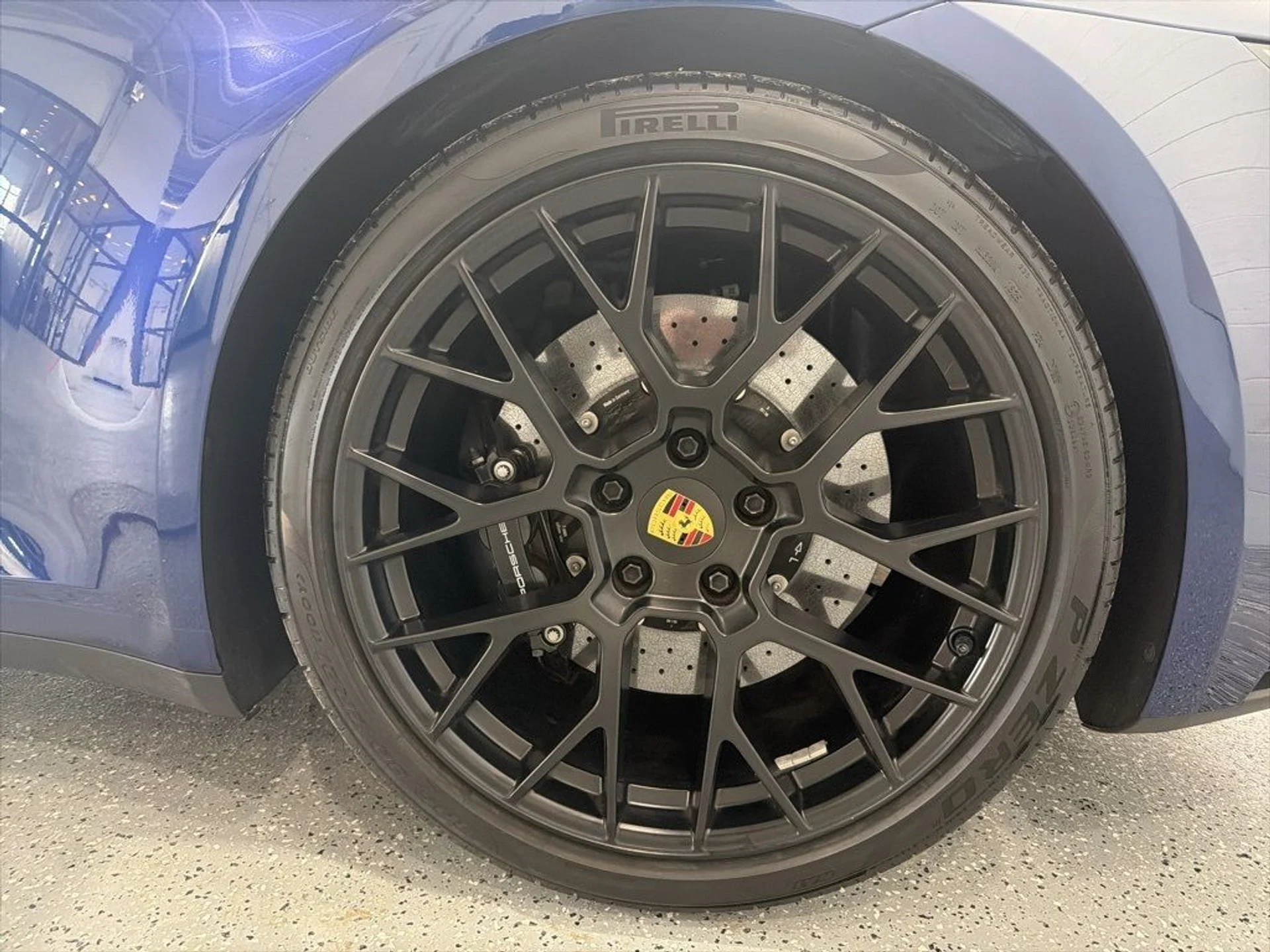 mph011_119981601_19ced851d0522b14019843984bdb3a92_898b3de528