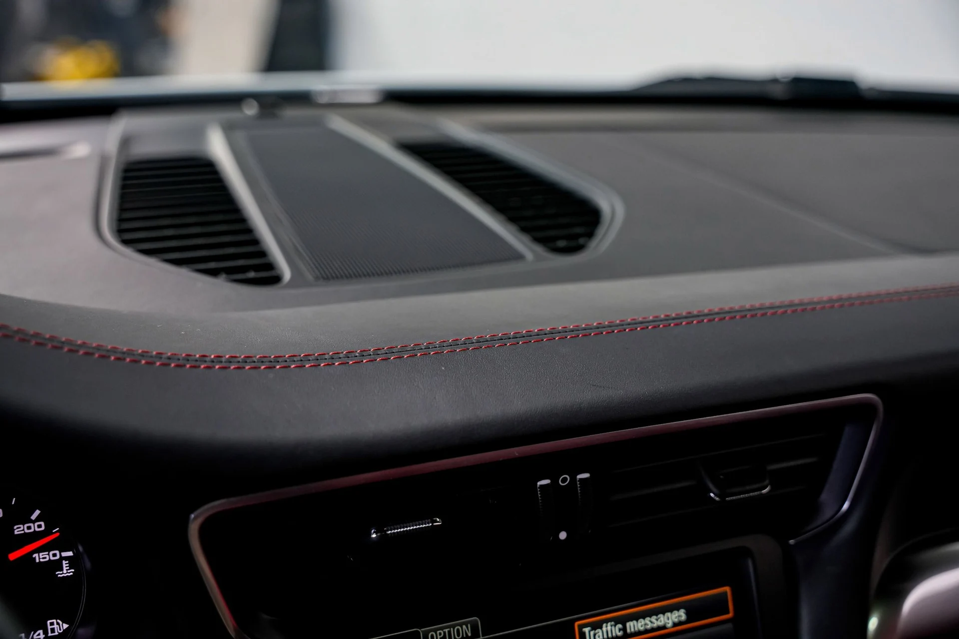 mph011_1200937858_3017910942b71c0a7c3178940aba9a36x_db621e7eda