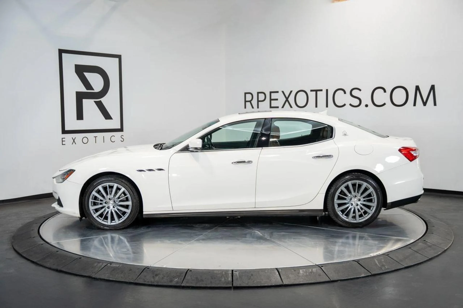 mph011_1210426880_507cc5dbf8c40a2b16ec44f92ffa6f05_ef553636dd