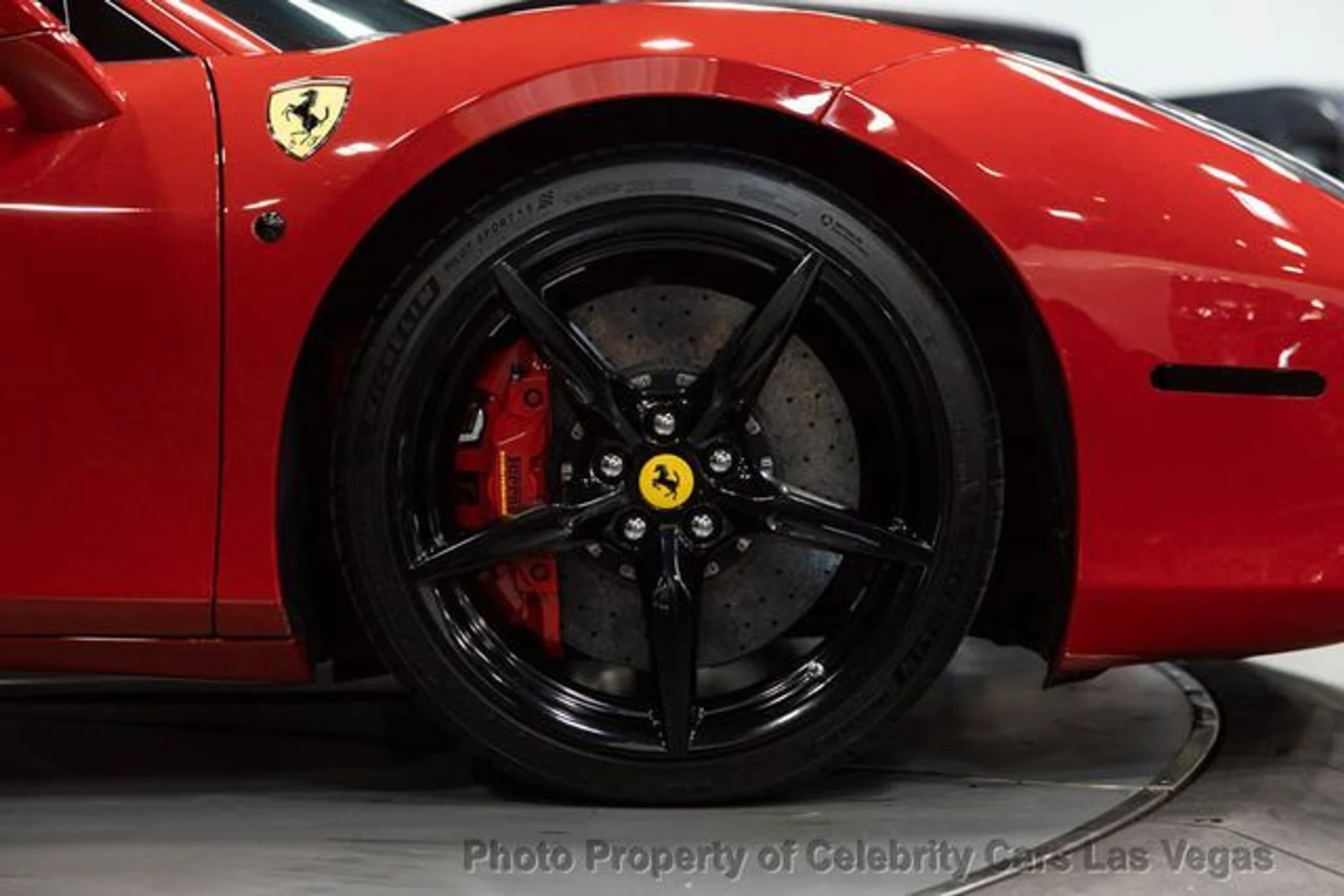 mph011_1212819795_used_2018_ferrari_488_gtb_coupe_9707_23093492_16_640_a59ae9dd1f