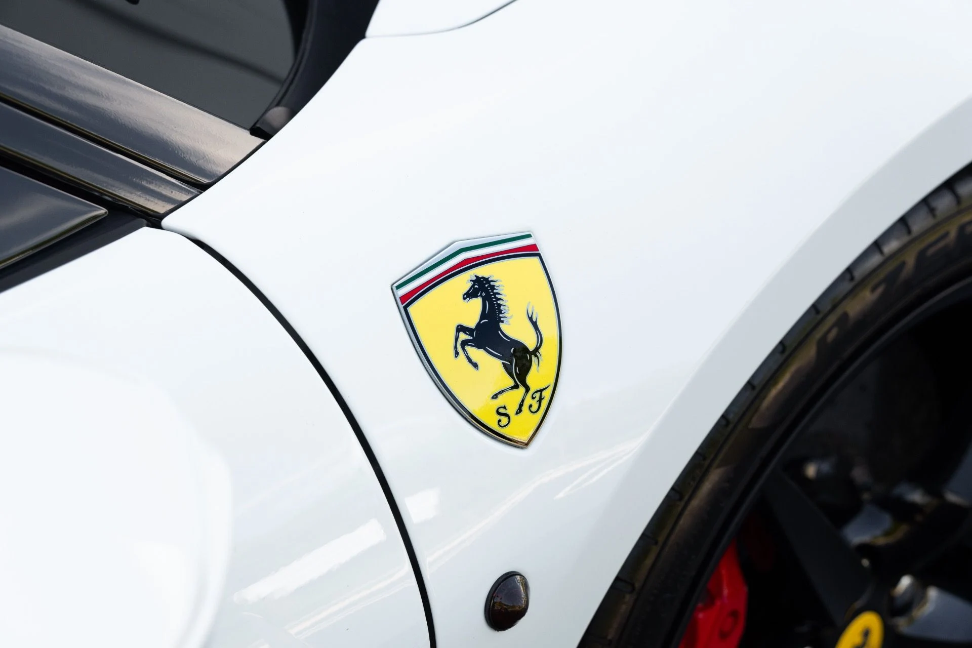 mph011_1213397772_Used_2017_Ferrari_488_GTB_1776194926_3a8c99bfa8