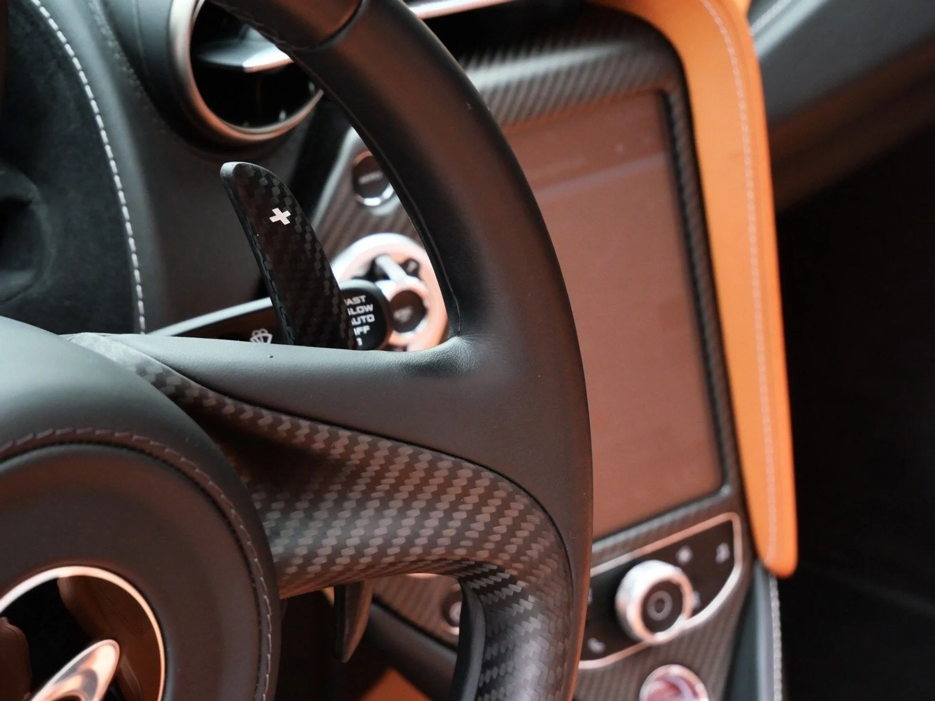 mph011_1214943194_05d093b4b49b52958c7c48a9a2f9f172x_bcf6c848cf