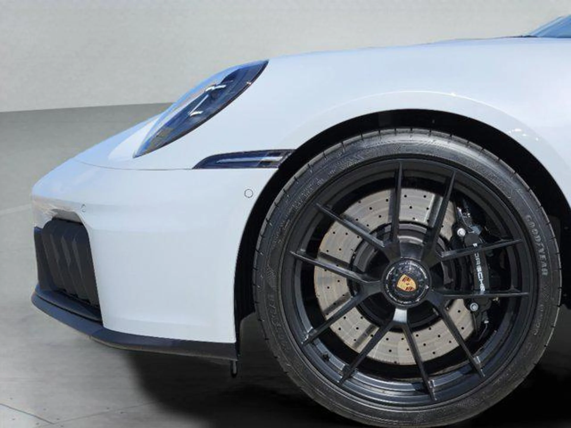 mph011_1215369774_a_M4_I_Ruuj_Rjz9_UJ_2_Pl_VC_Ju9_Nglp_I_5c417ad05d