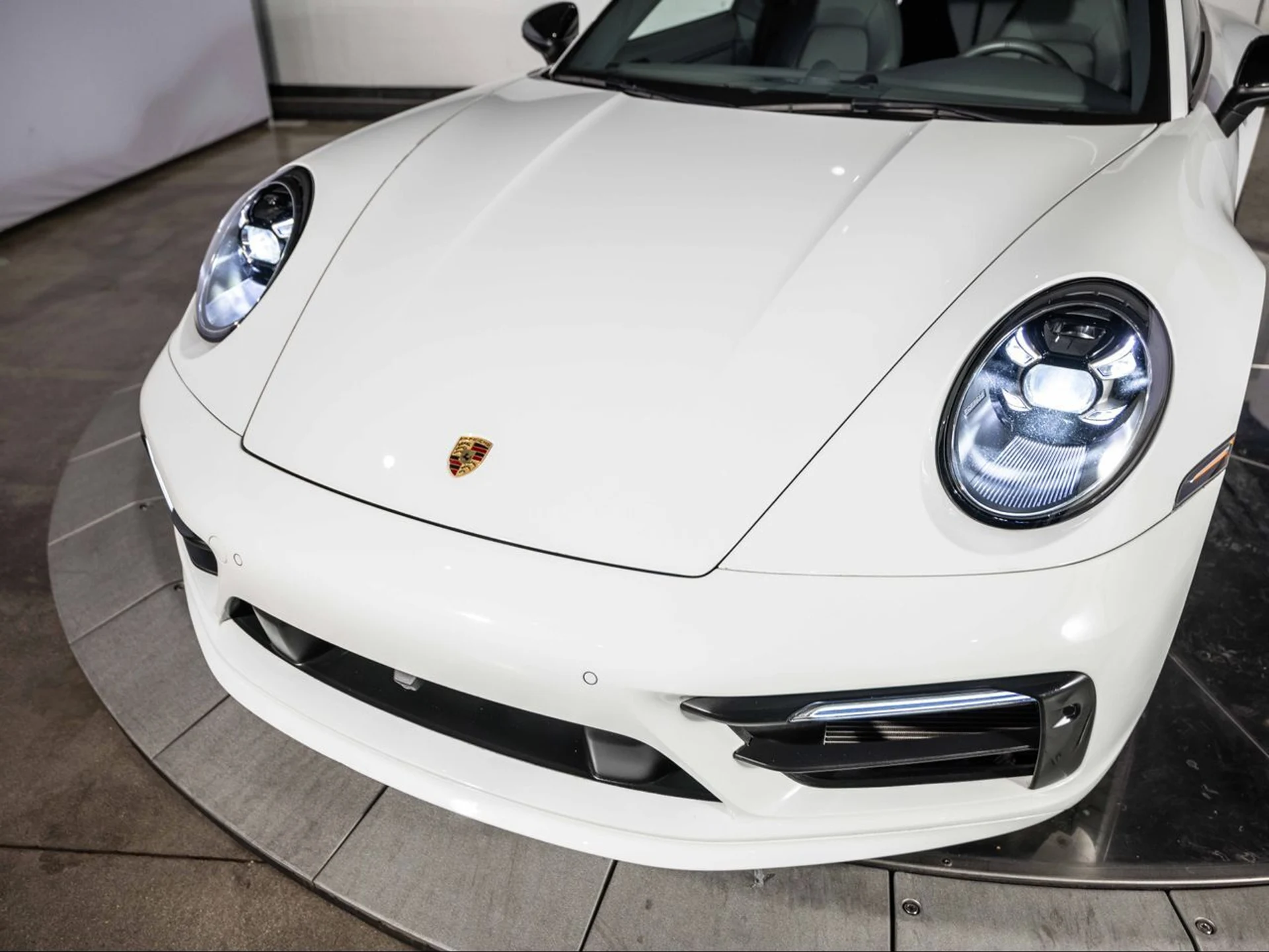 mph011_1220238394_2714bf1b198e8445ef2659e156b8cc8a_a8a242bafa