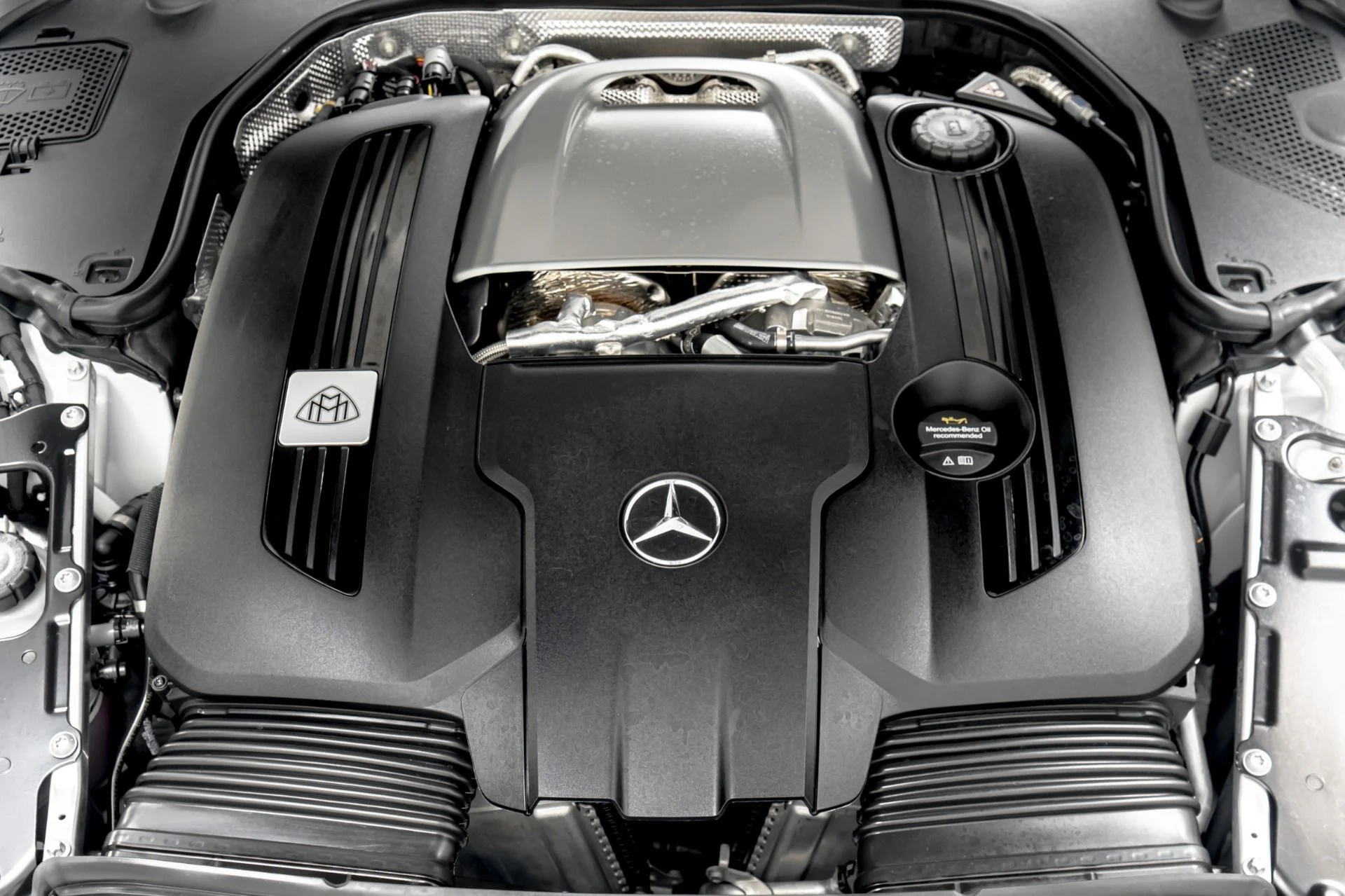 mph011_1235416691_Used_2026_Mercedes_Benz_Maybach_SL_680_Delivery_Miles_Factory_Matte_Paint_1779918409_4ceeaeac5b