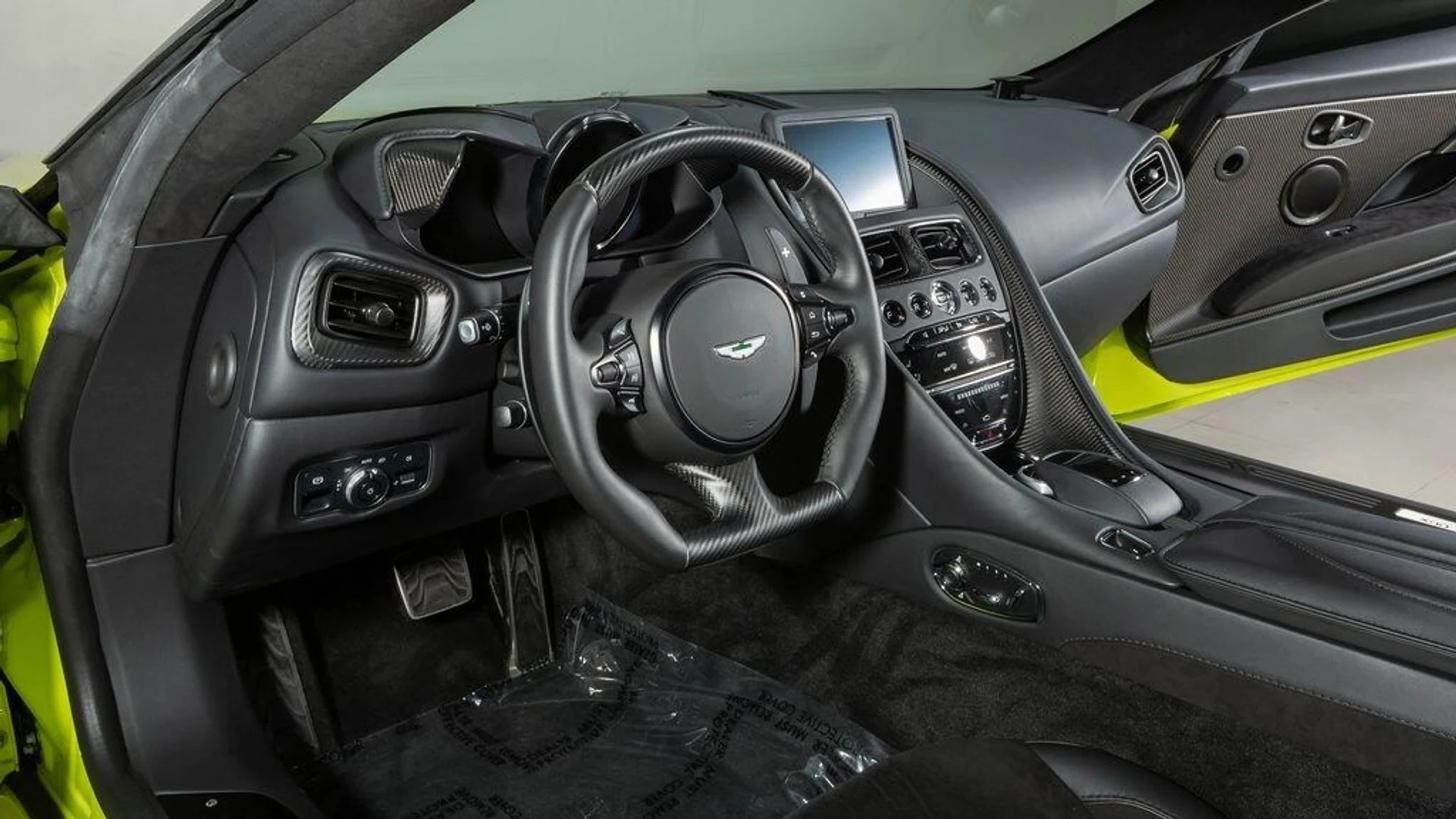 mph011_124411984_ad33a862296ff98d462652ec8a436f23x_65022a44d3