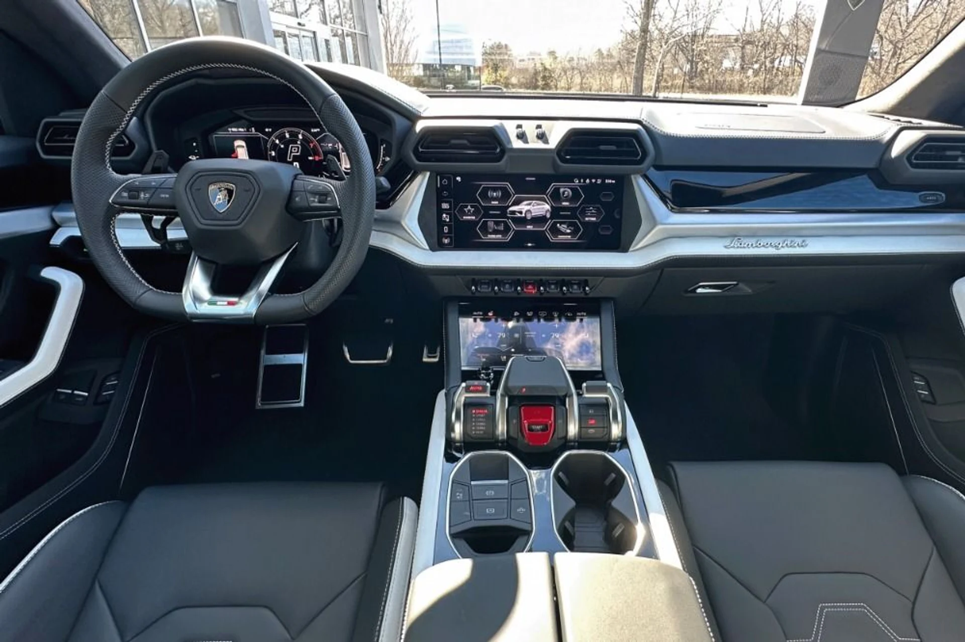 mph011_1247984487_New_2026_Lamborghini_Urus_SE_1773931915_b5fb516bbf